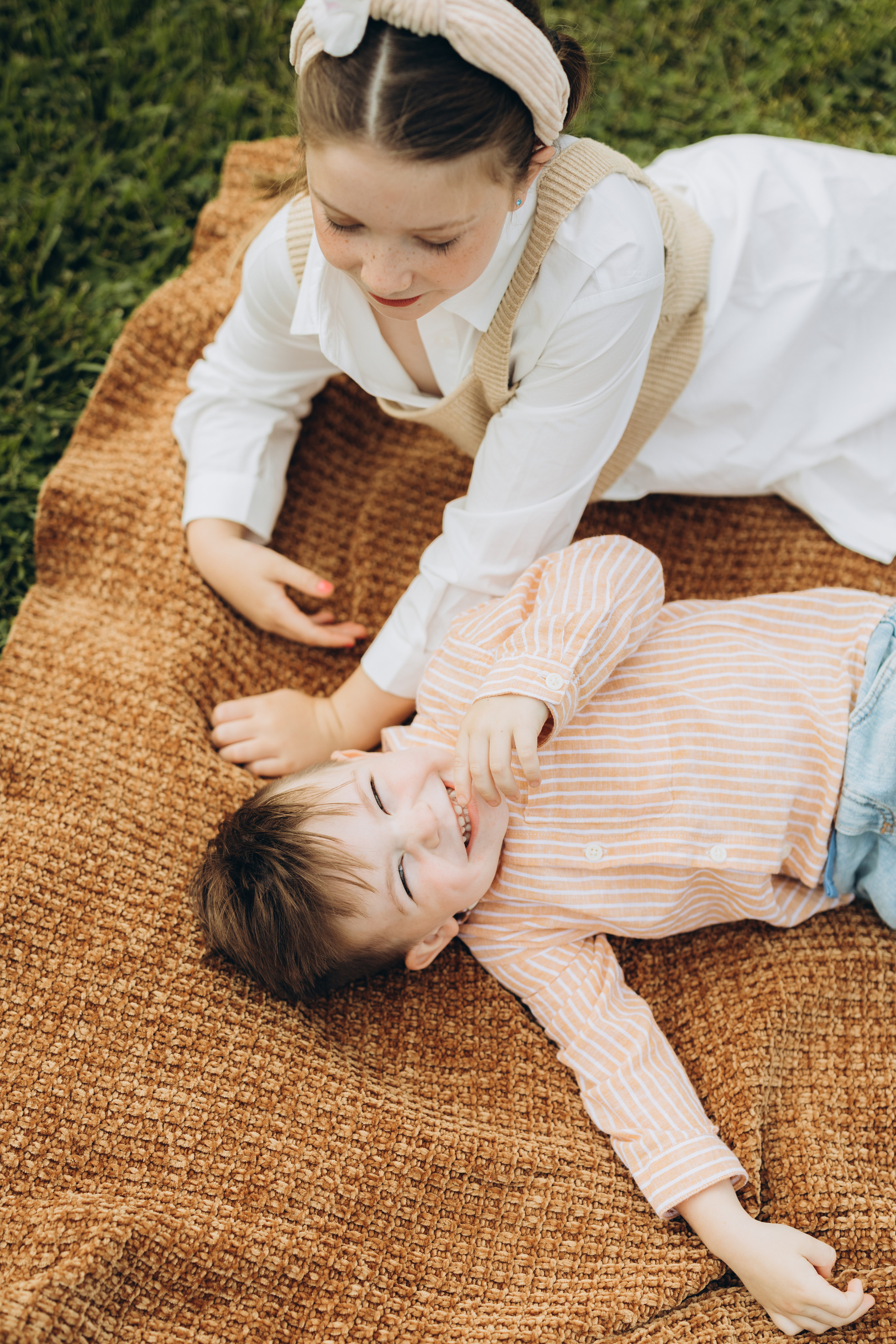 Fall family session. Wedding Photographer Toronto