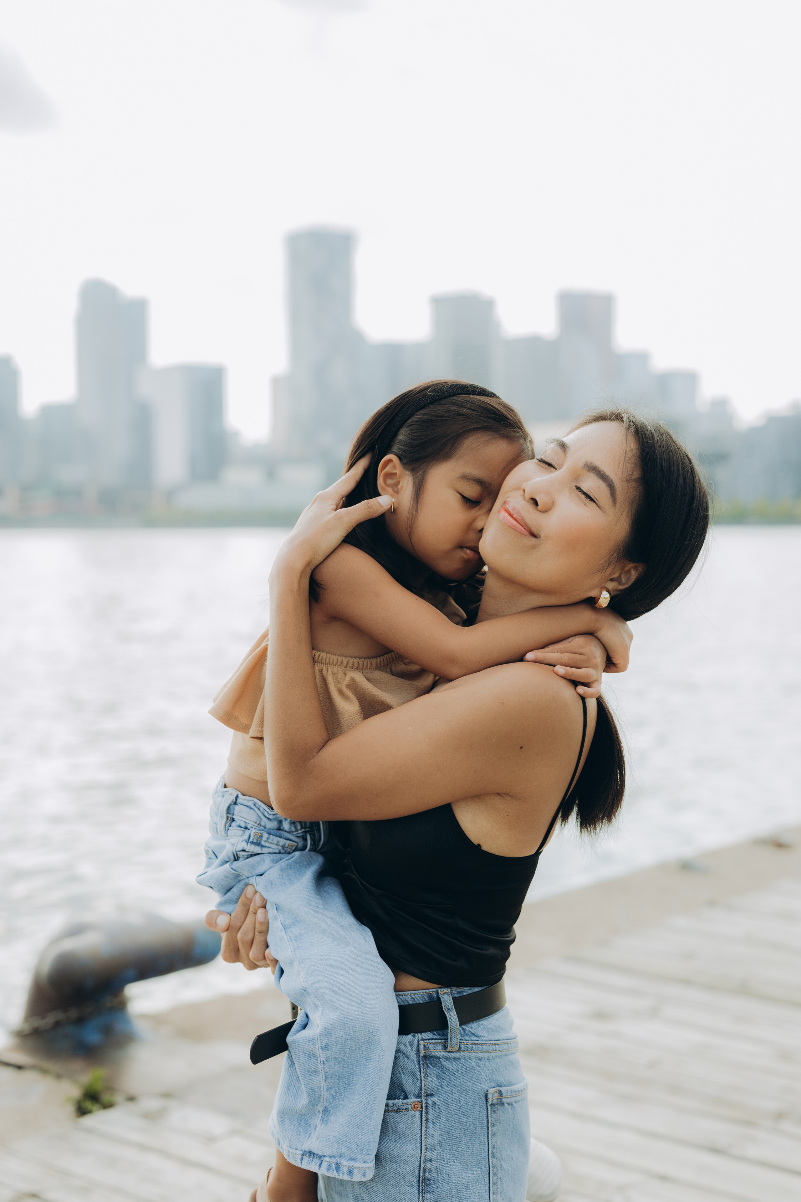 Family session in Toronto. Wedding Photographer Toronto