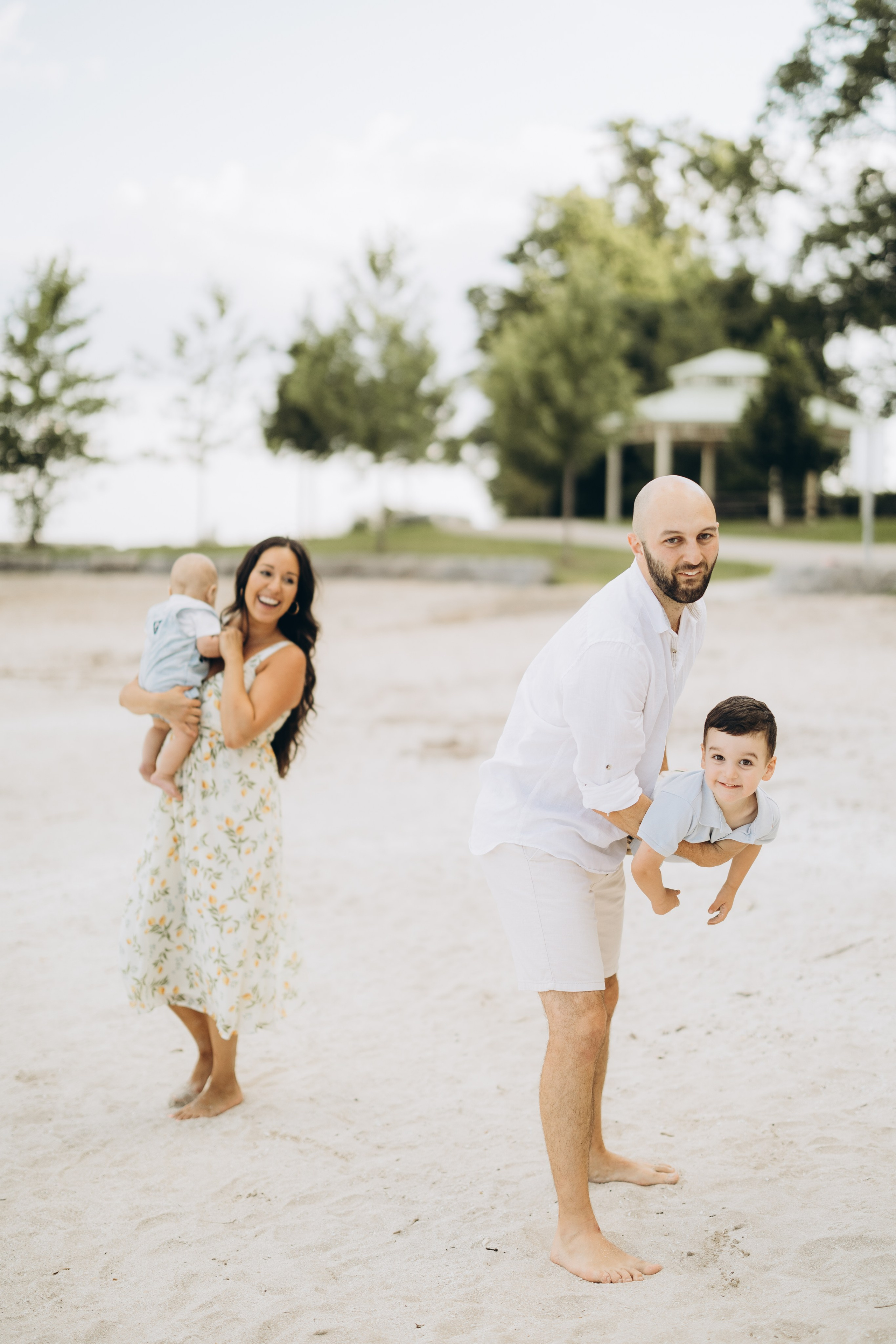 Beach photo session. Wedding Photographer Toronto