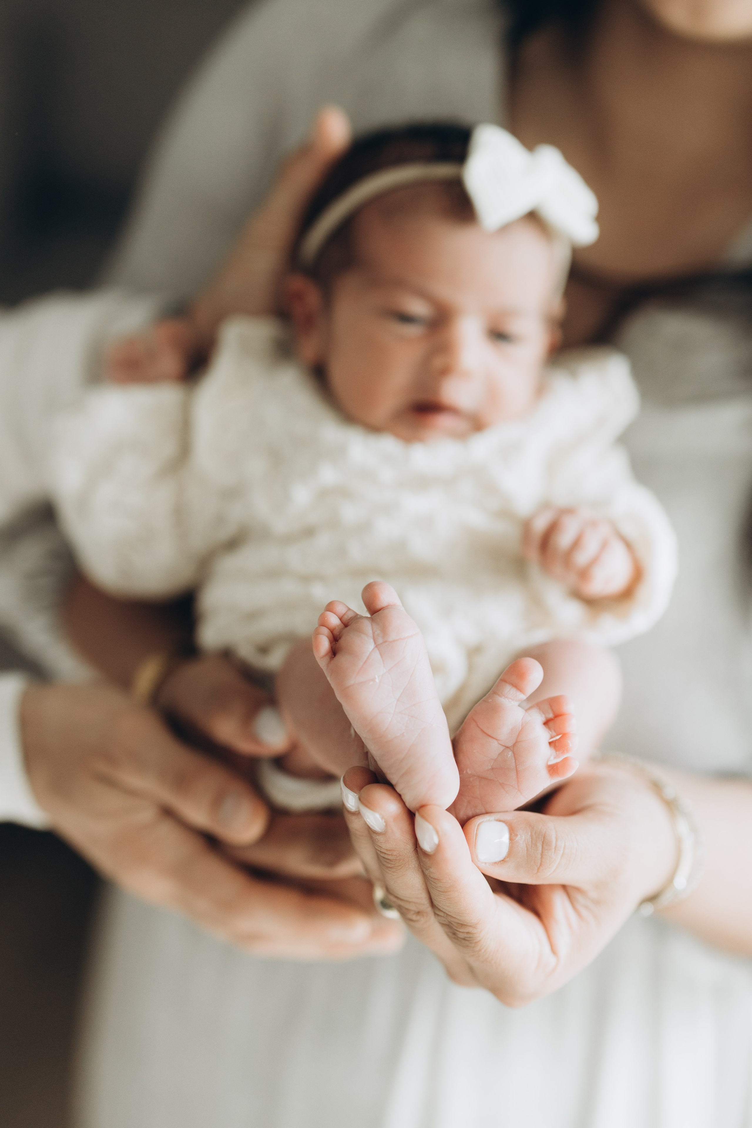 Newborn/family photo session. Wedding Photographer Toronto