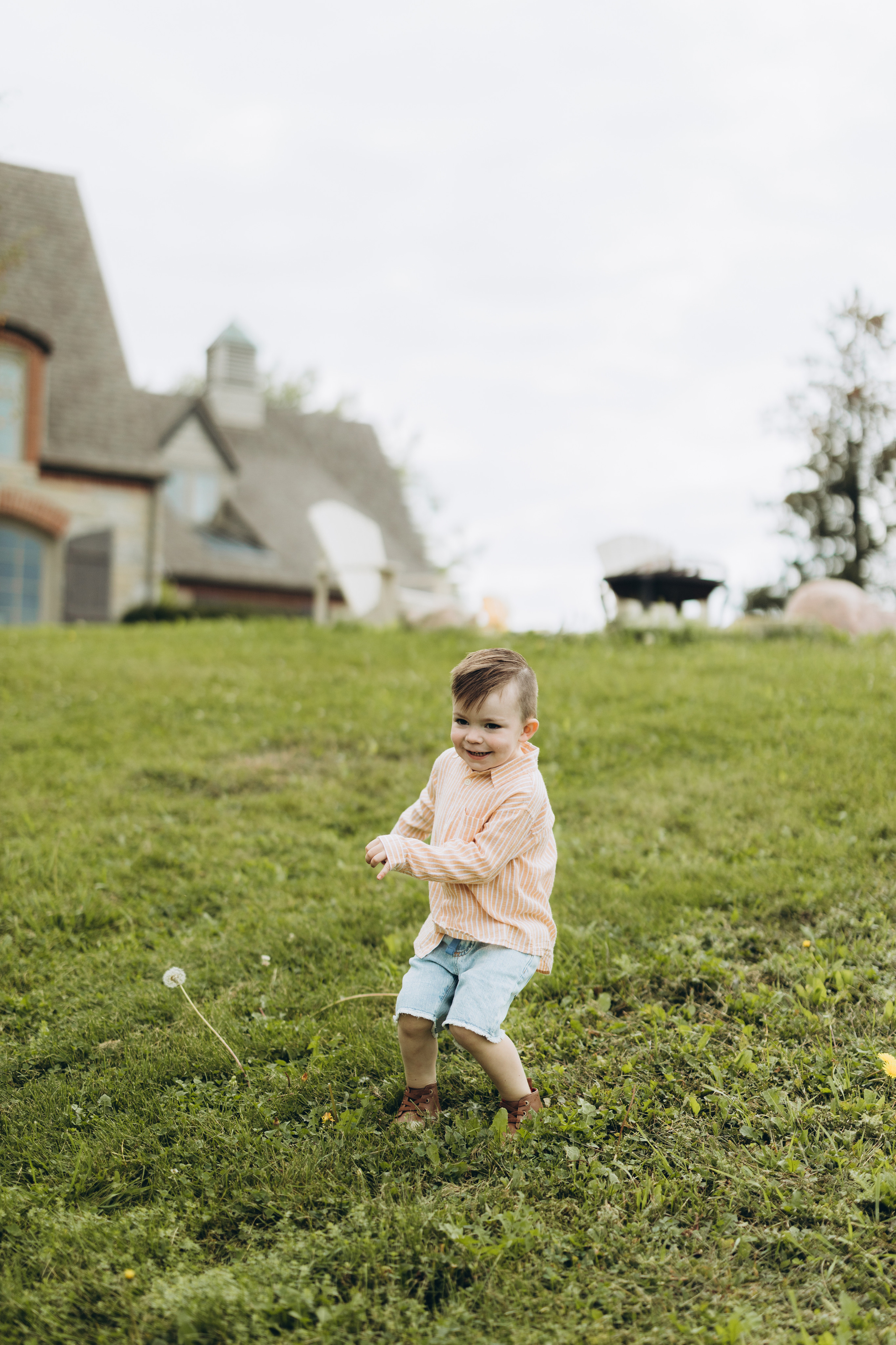 Fall family session. Wedding Photographer Toronto