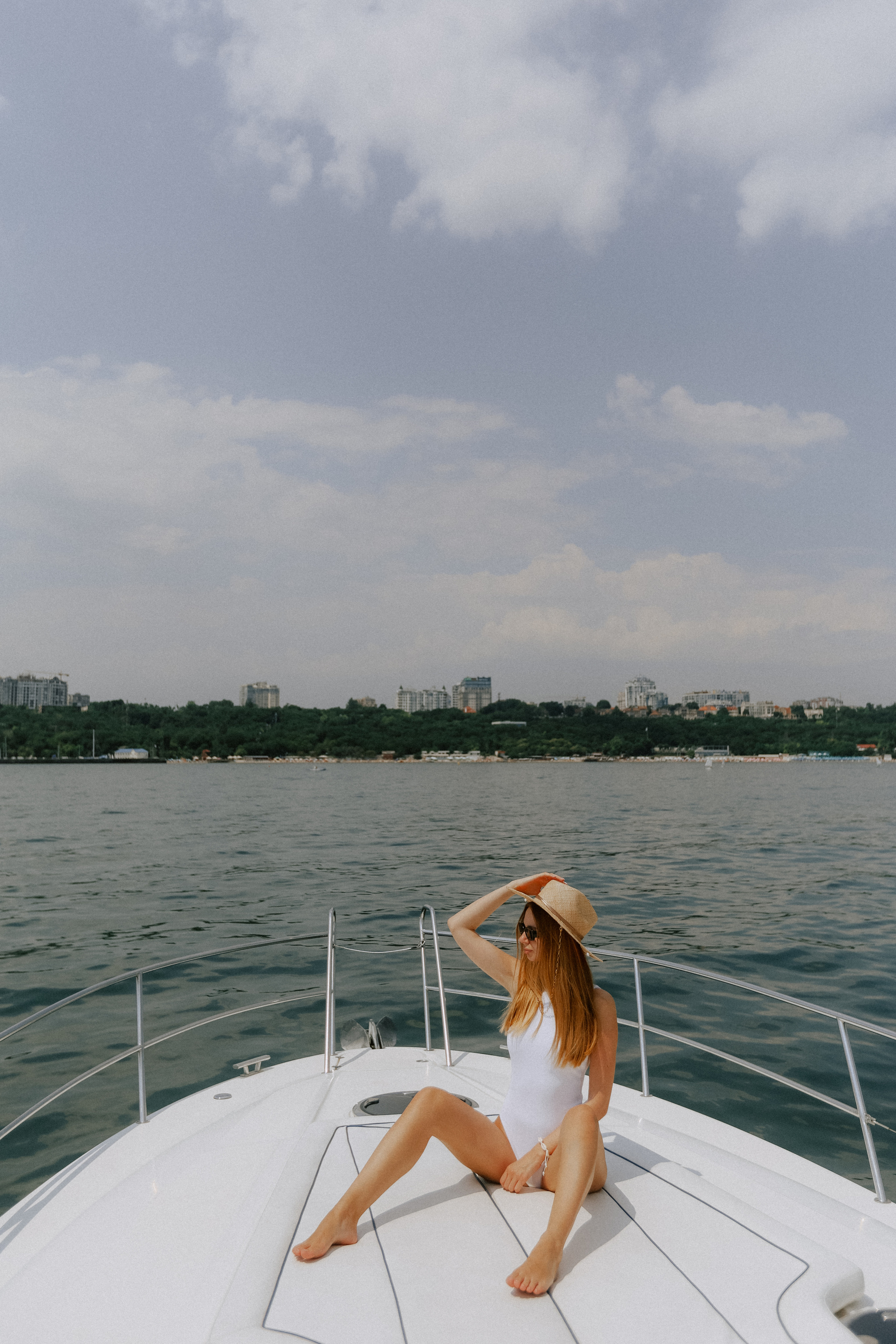 Yacht party. Wedding Photographer Toronto