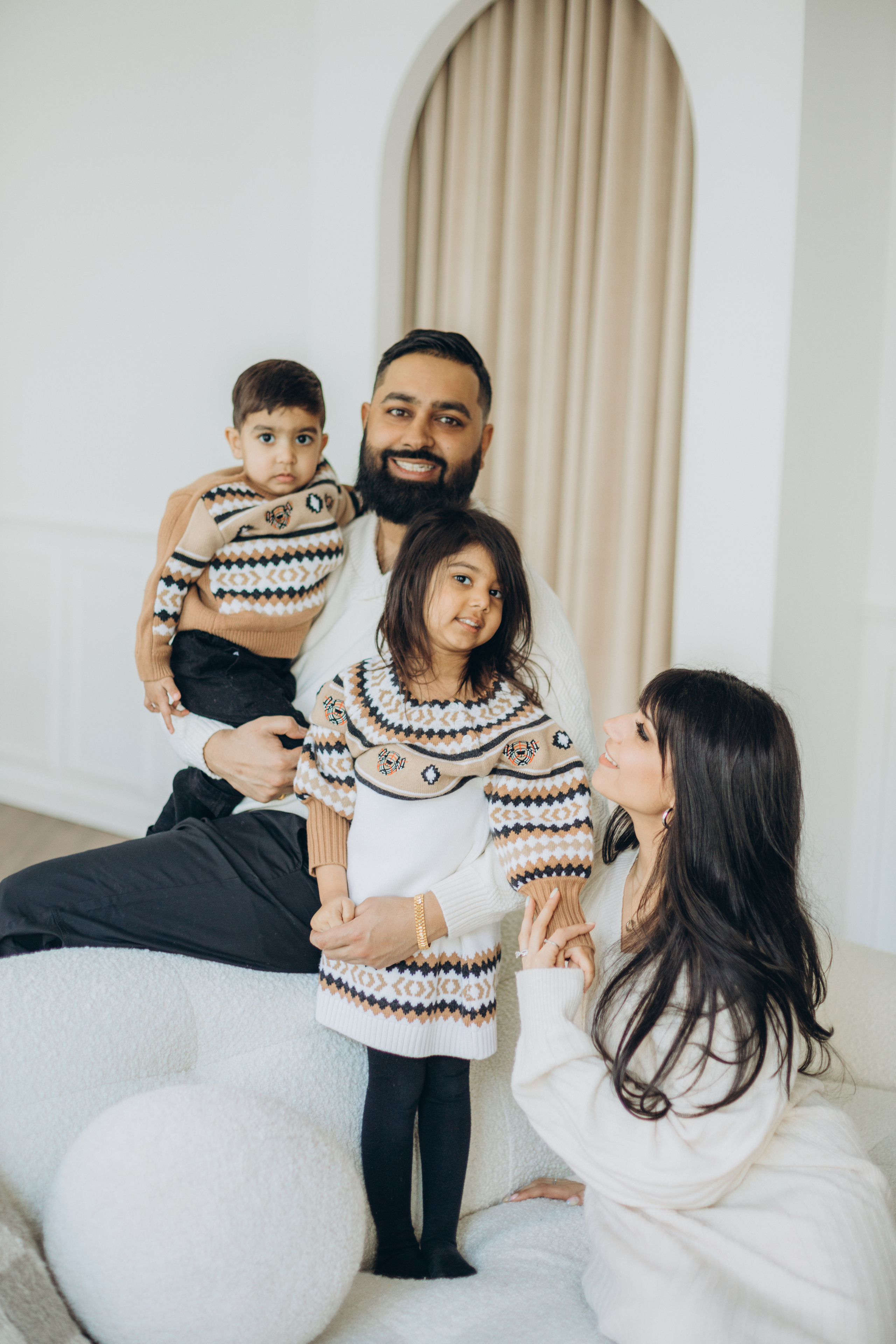 Family session. Wedding Photographer Toronto