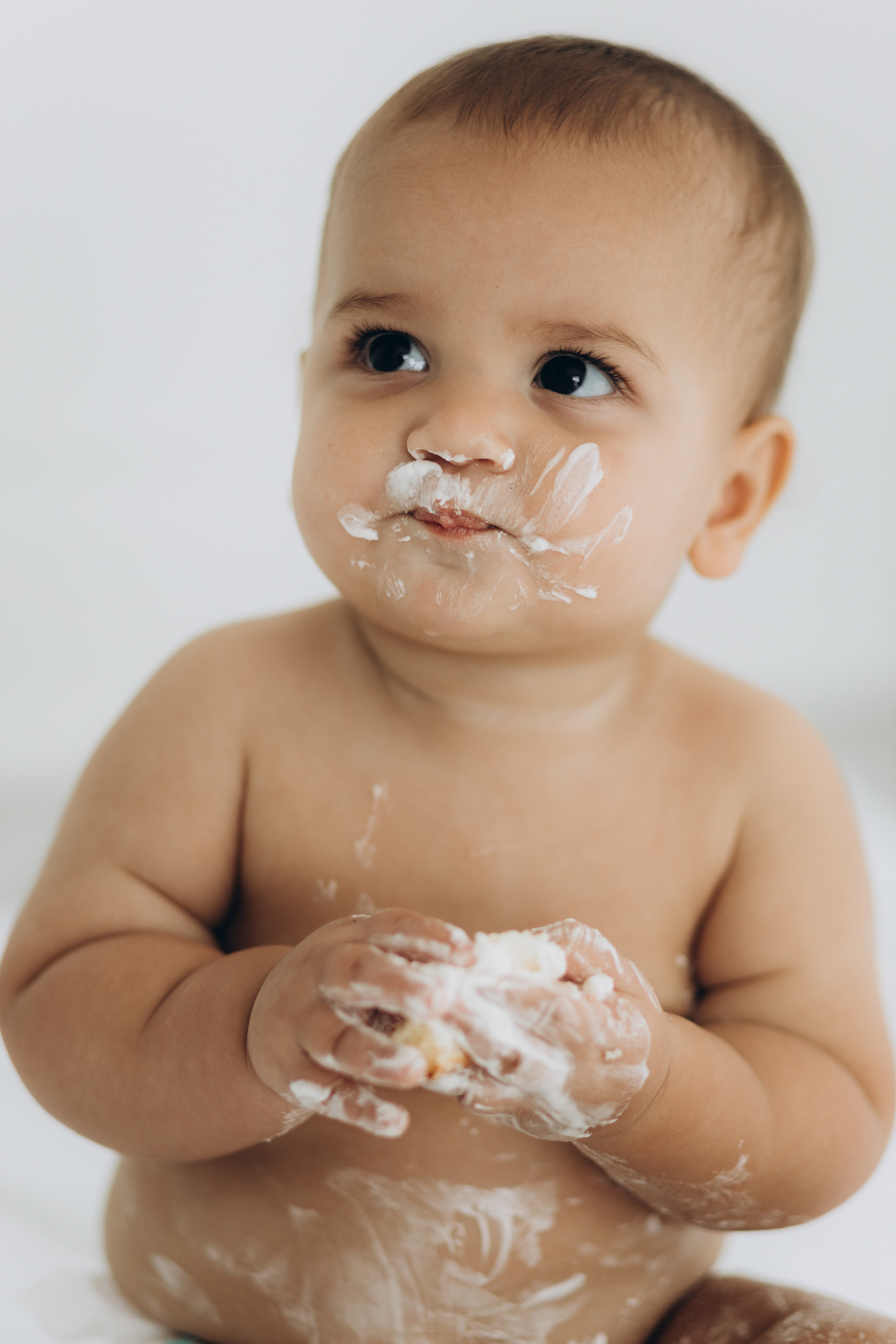 Cake smash. Wedding Photographer Toronto