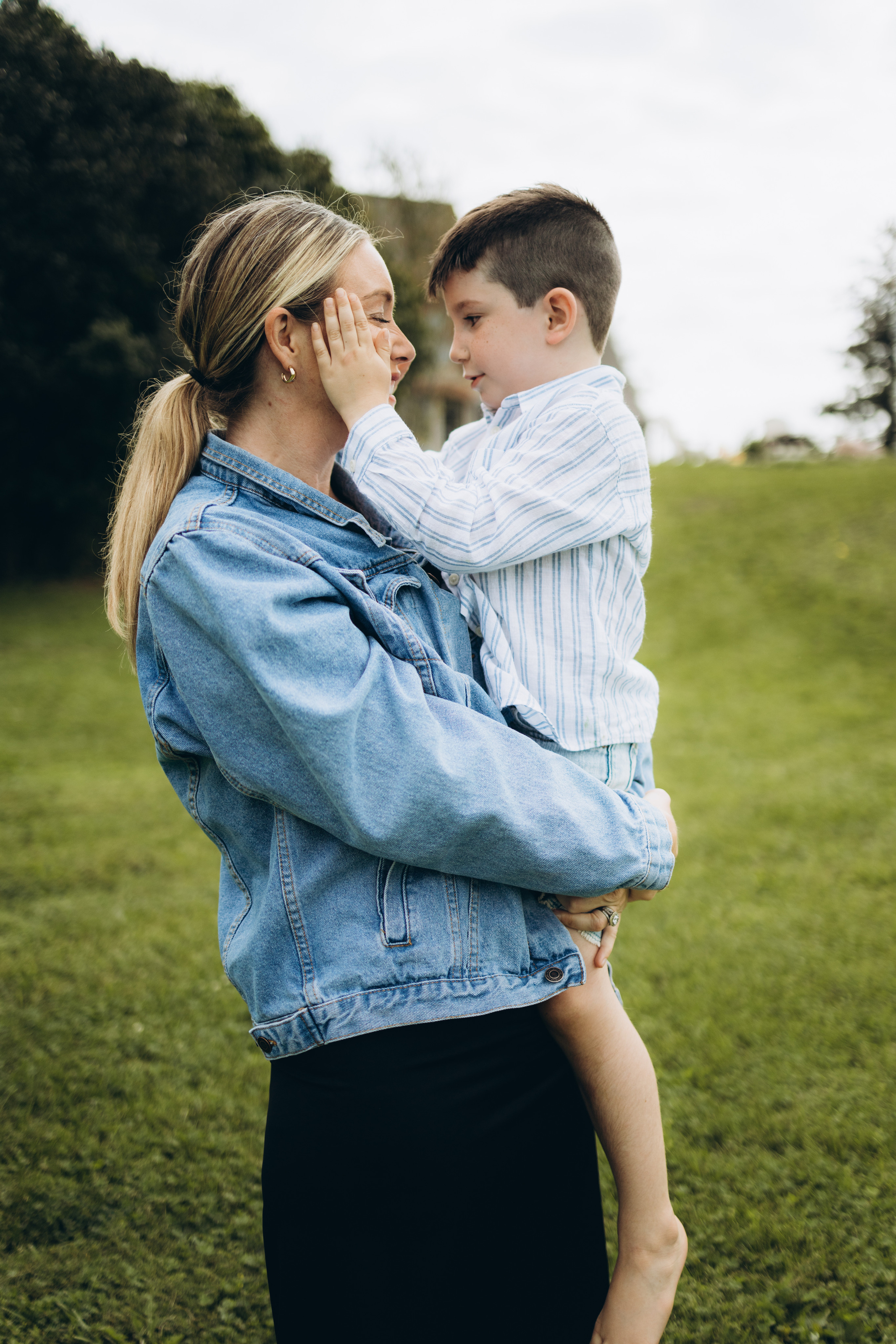 Fall family session. Wedding Photographer Toronto