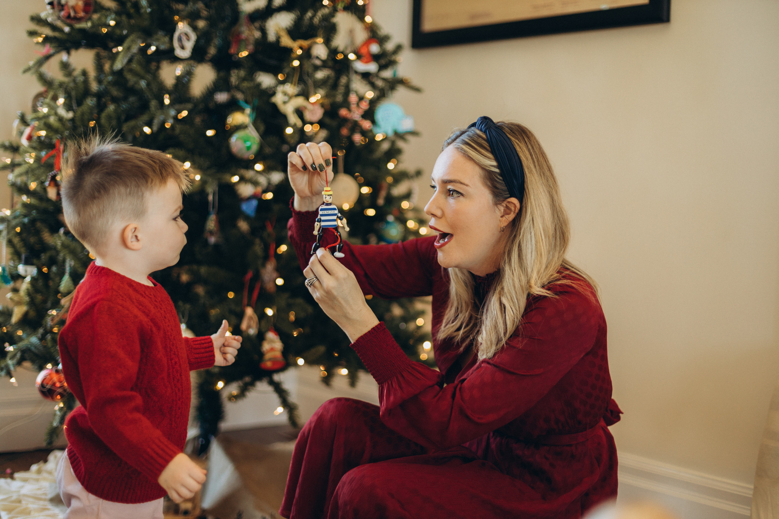 Christmas family time. Wedding Photographer Toronto