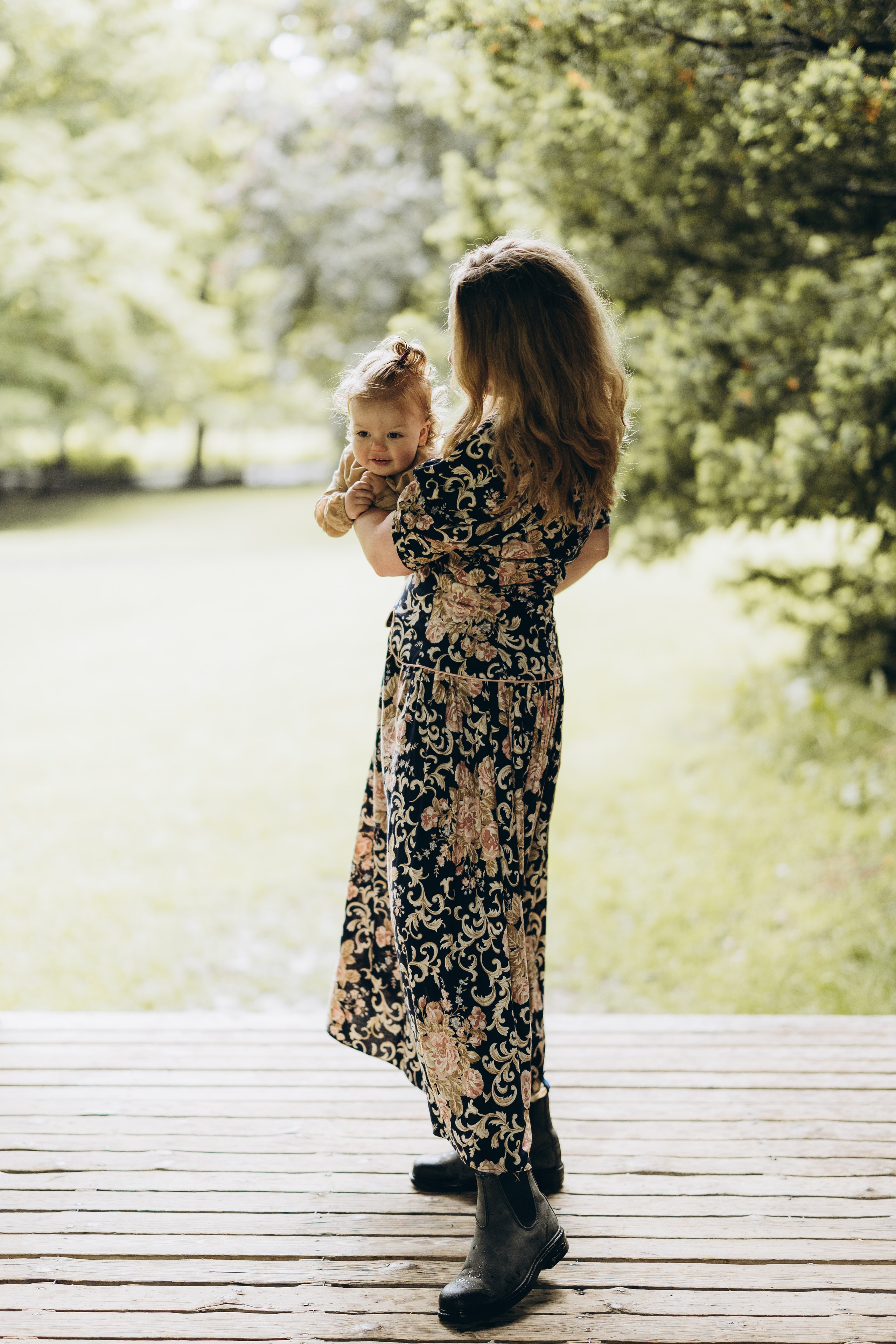 Under the rain. Wedding Photographer Toronto