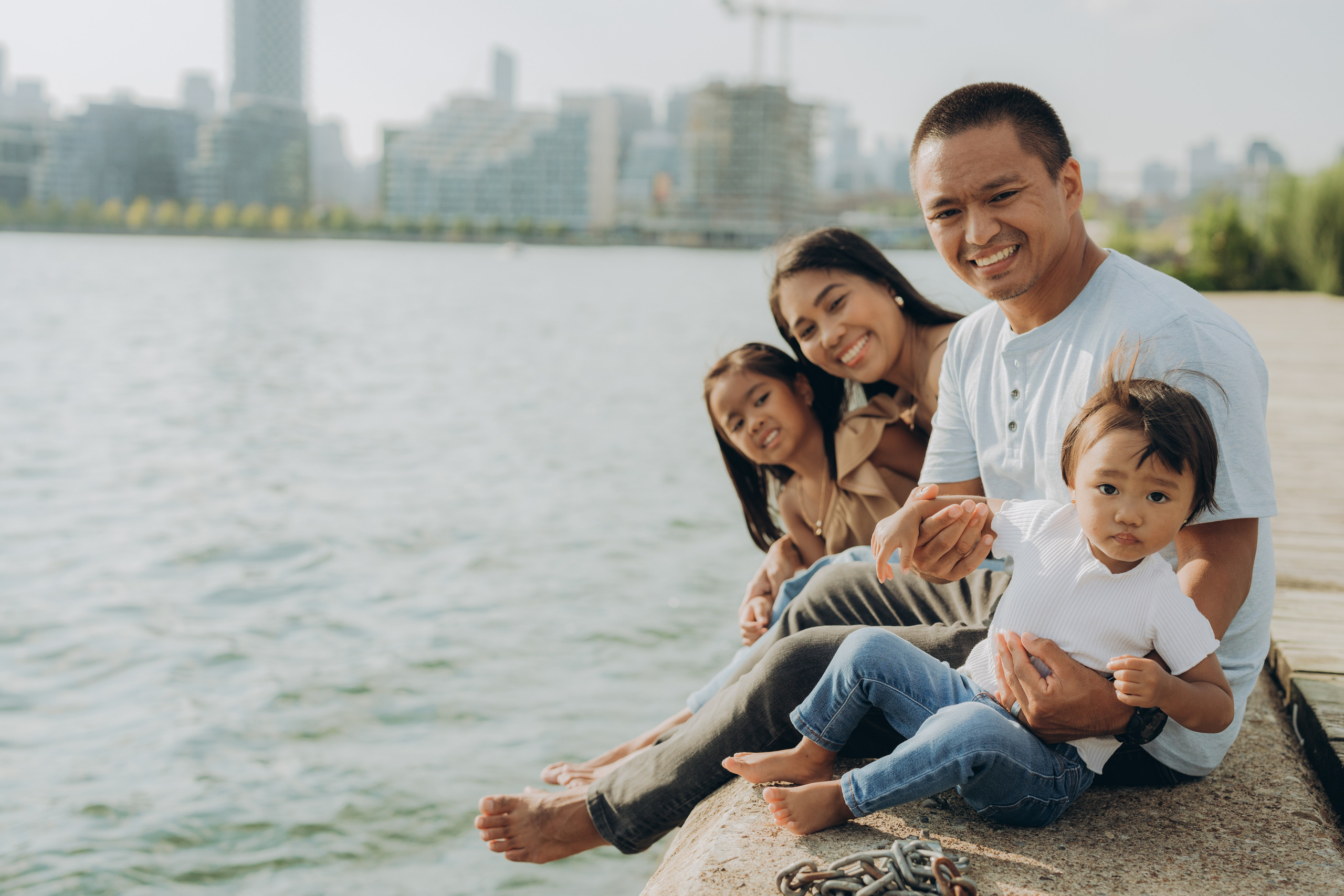 Family session in Toronto. Wedding Photographer Toronto