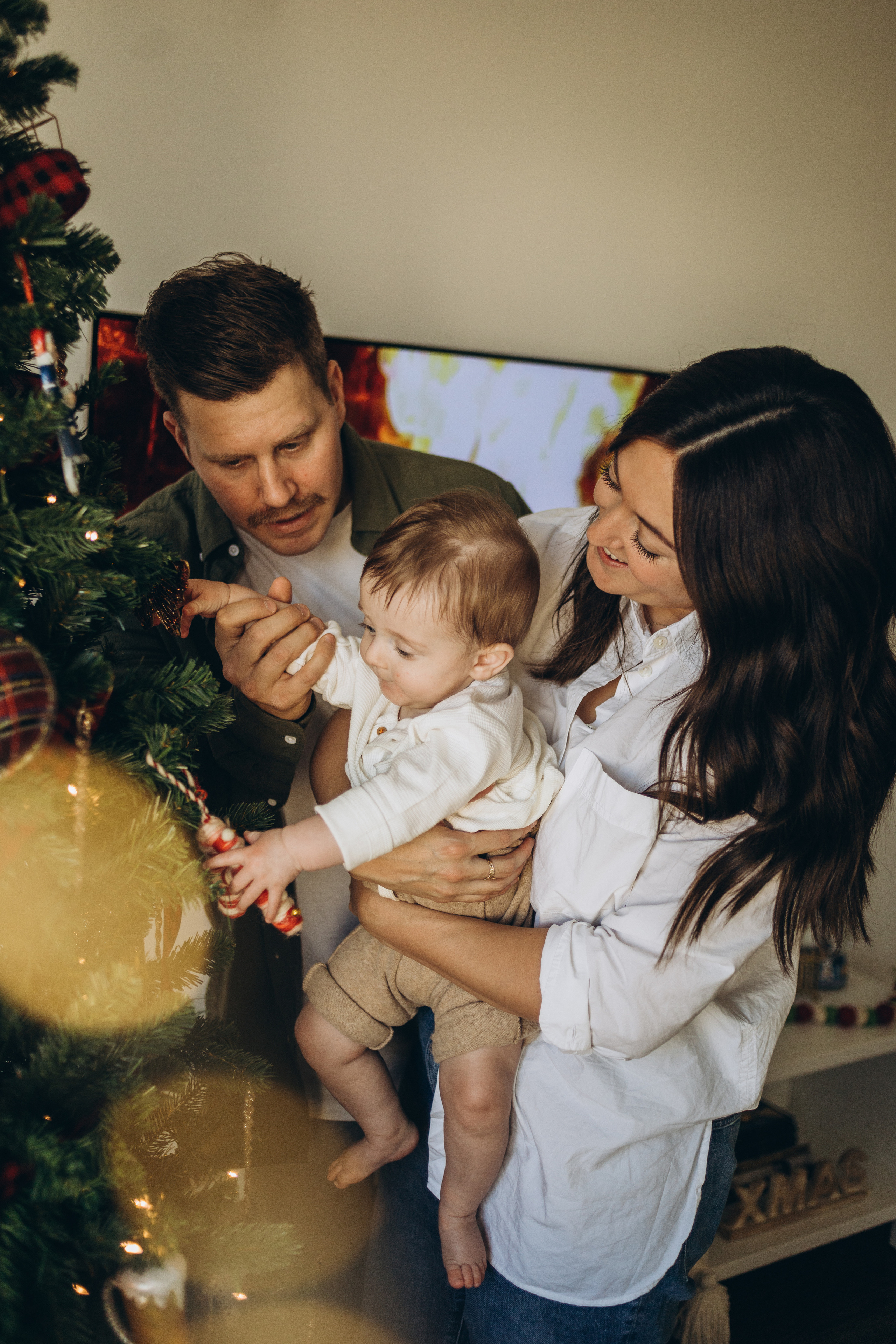 First Christmas. Wedding Photographer Toronto