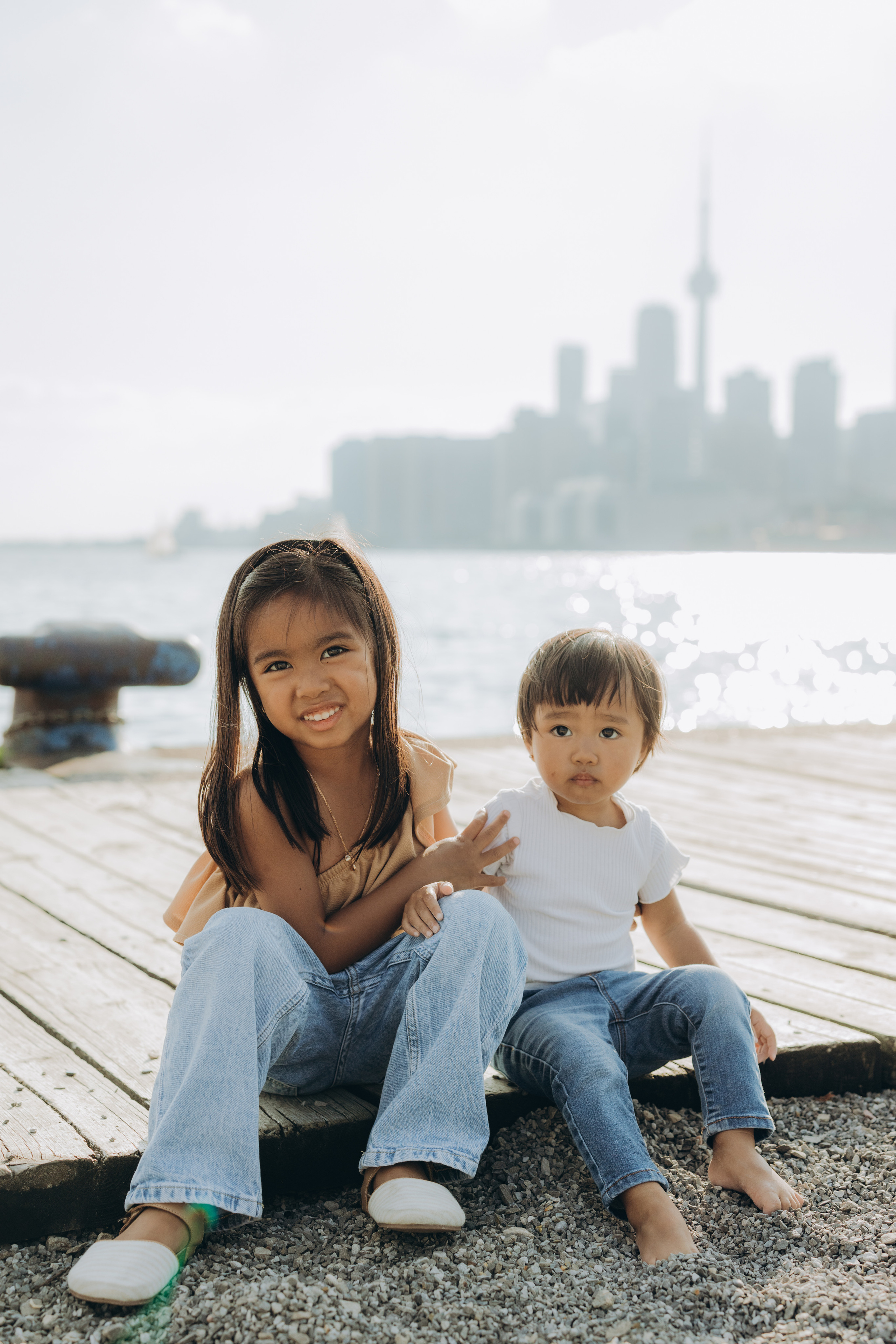 Family session in Toronto. Wedding Photographer Toronto