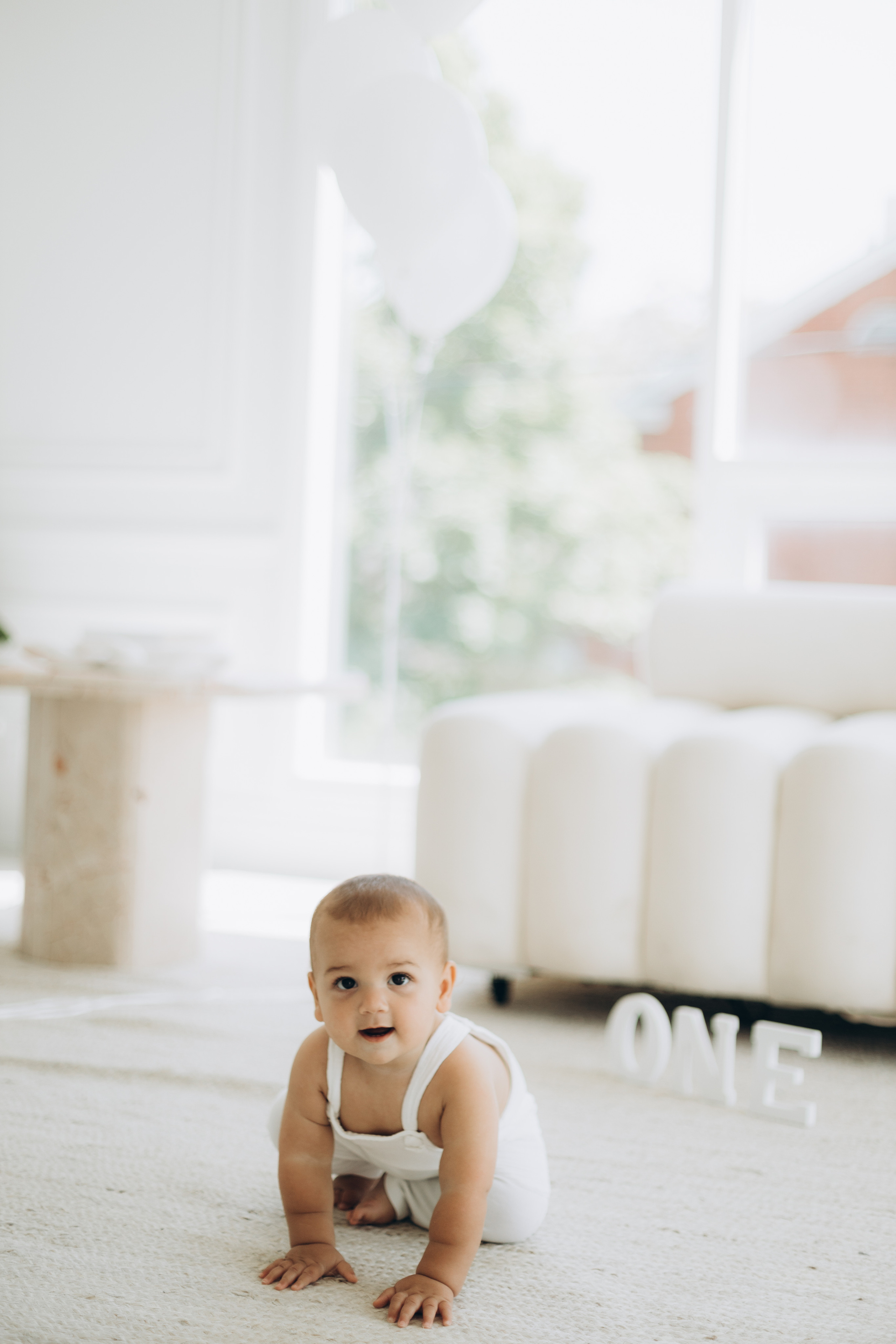 Cake smash. Wedding Photographer Toronto