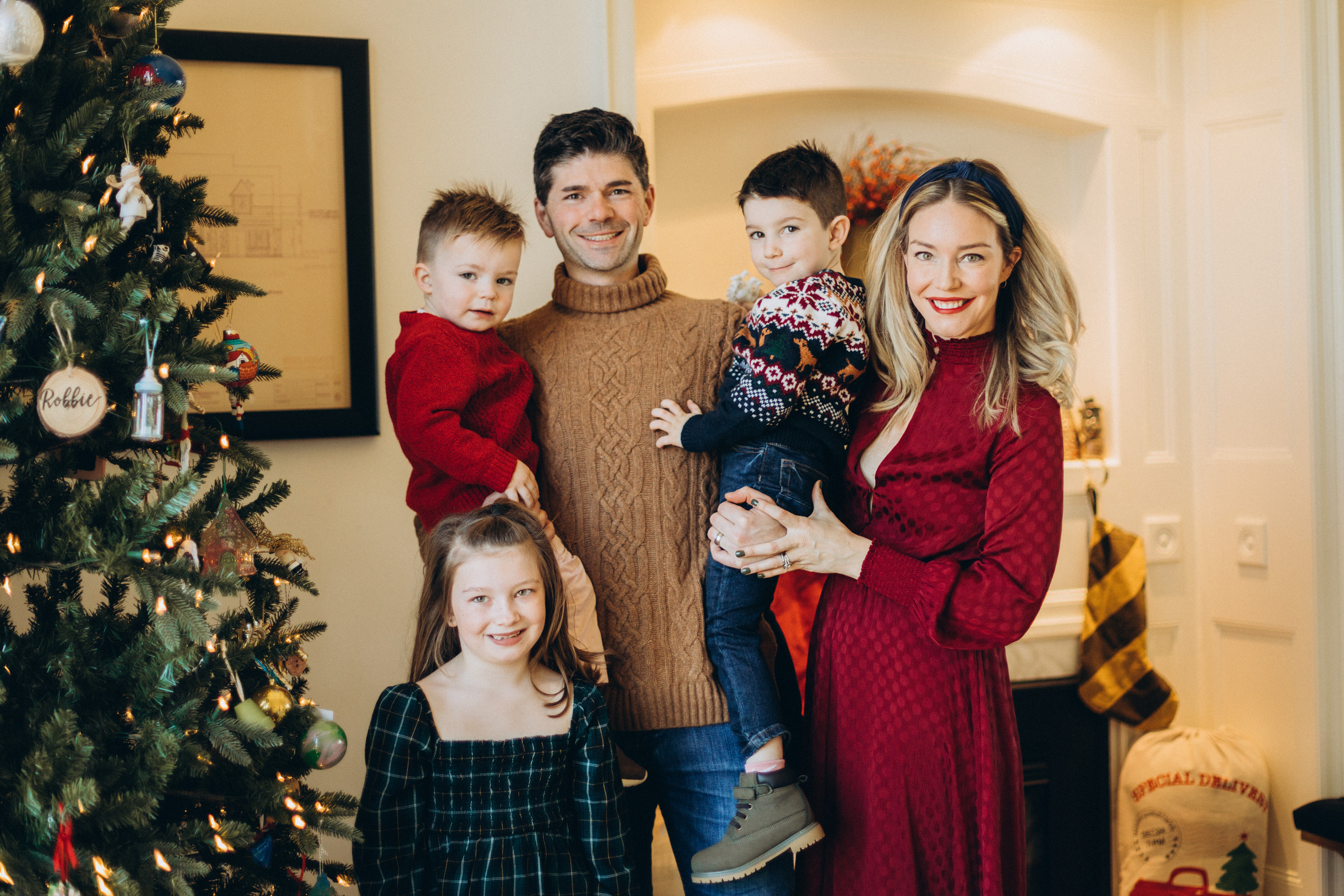 Christmas family time. Wedding Photographer Toronto