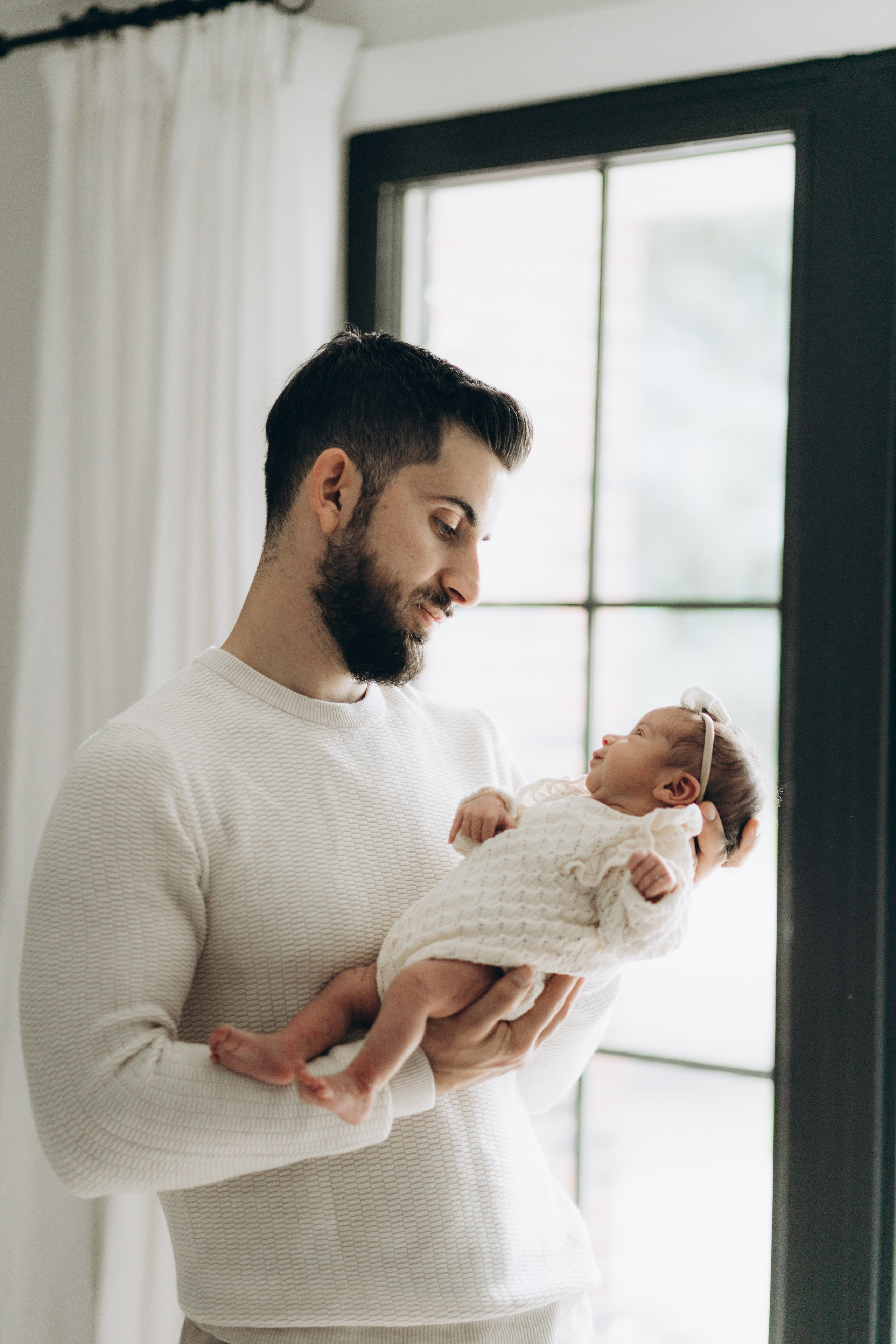 Newborn/family photo session. Wedding Photographer Toronto
