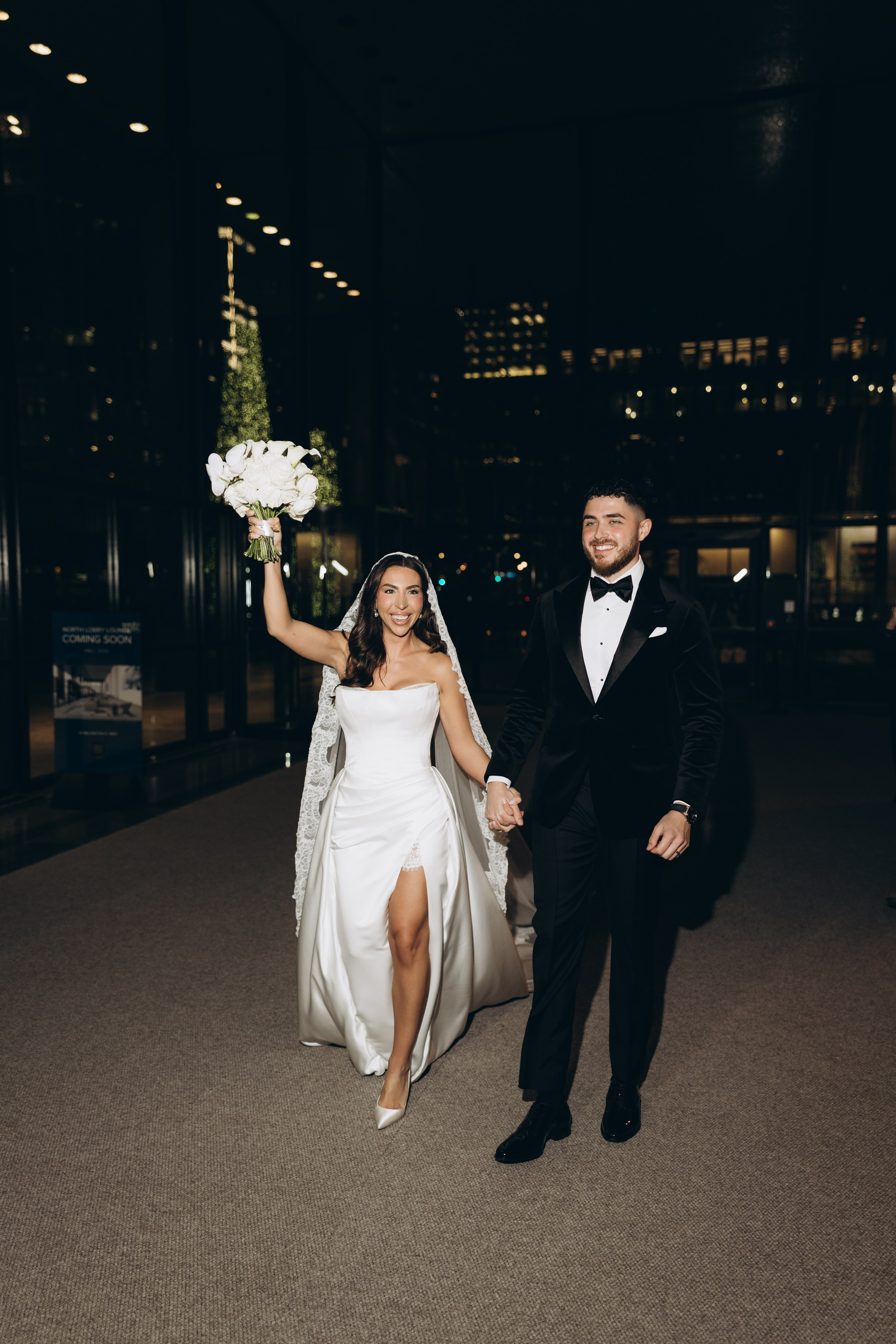 E&J Canoe. Wedding Photographer Toronto