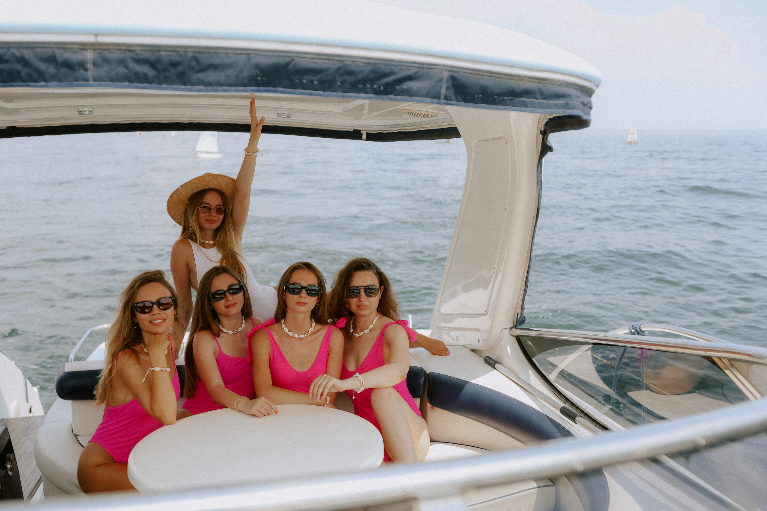 Yacht party. Wedding Photographer Toronto