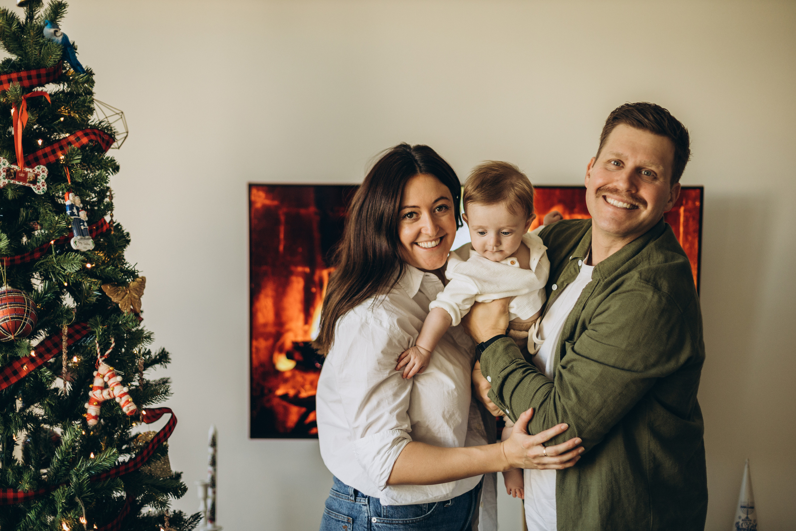 First Christmas. Wedding Photographer Toronto
