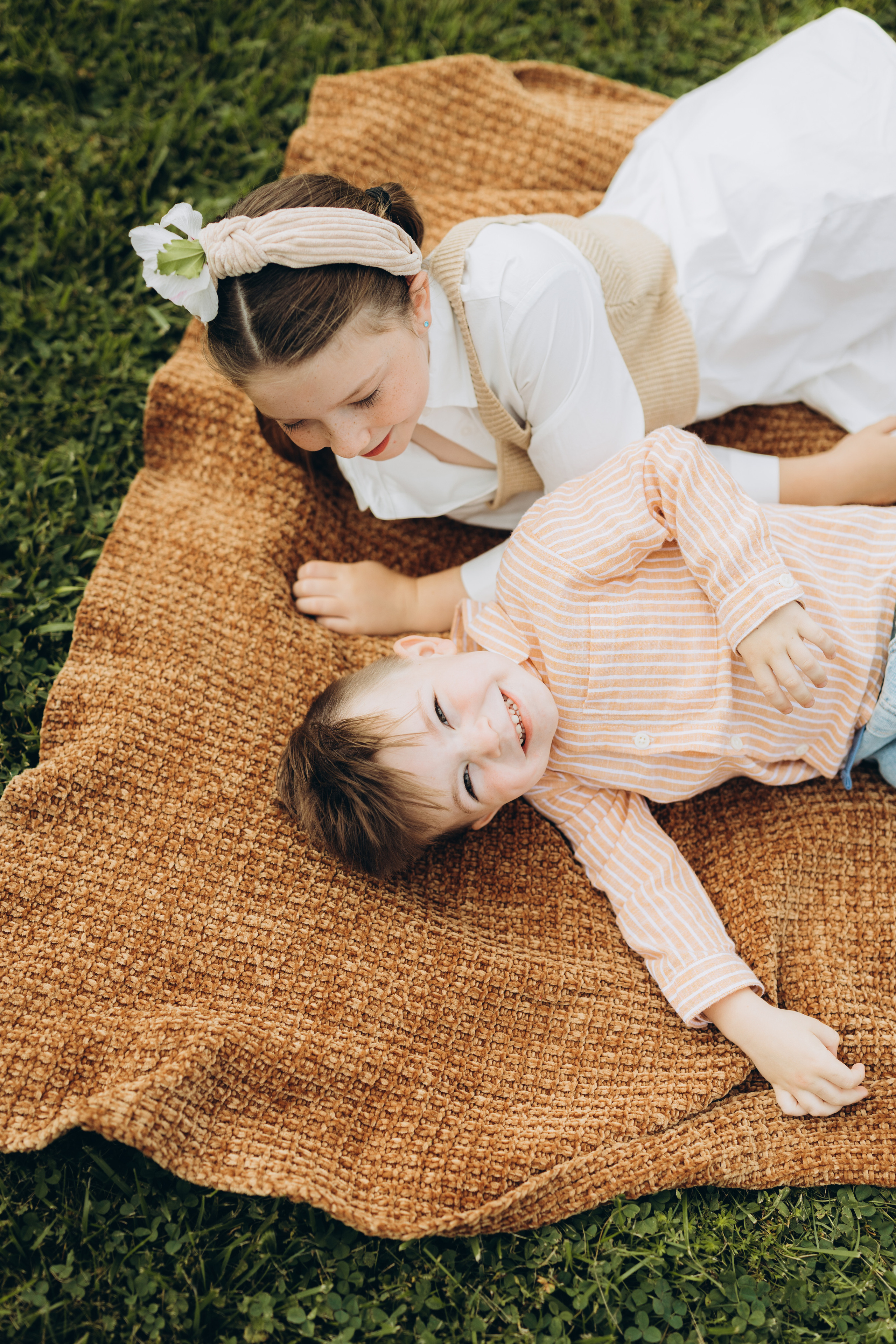 Fall family session. Wedding Photographer Toronto