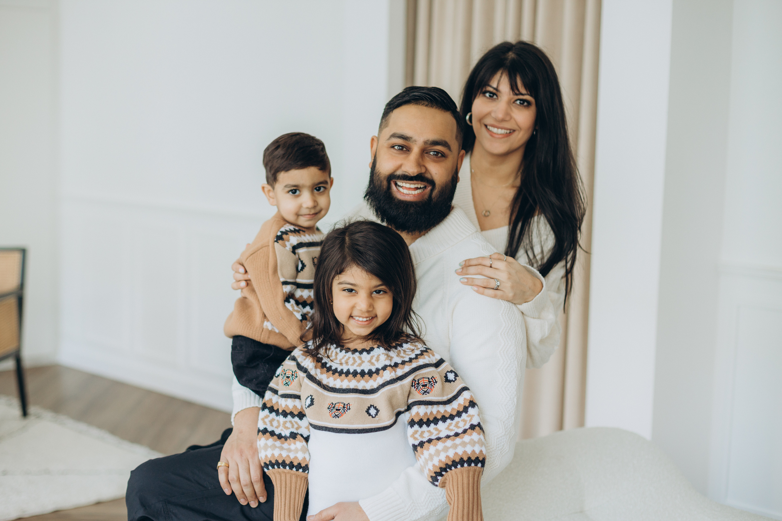 Family session. Wedding Photographer Toronto