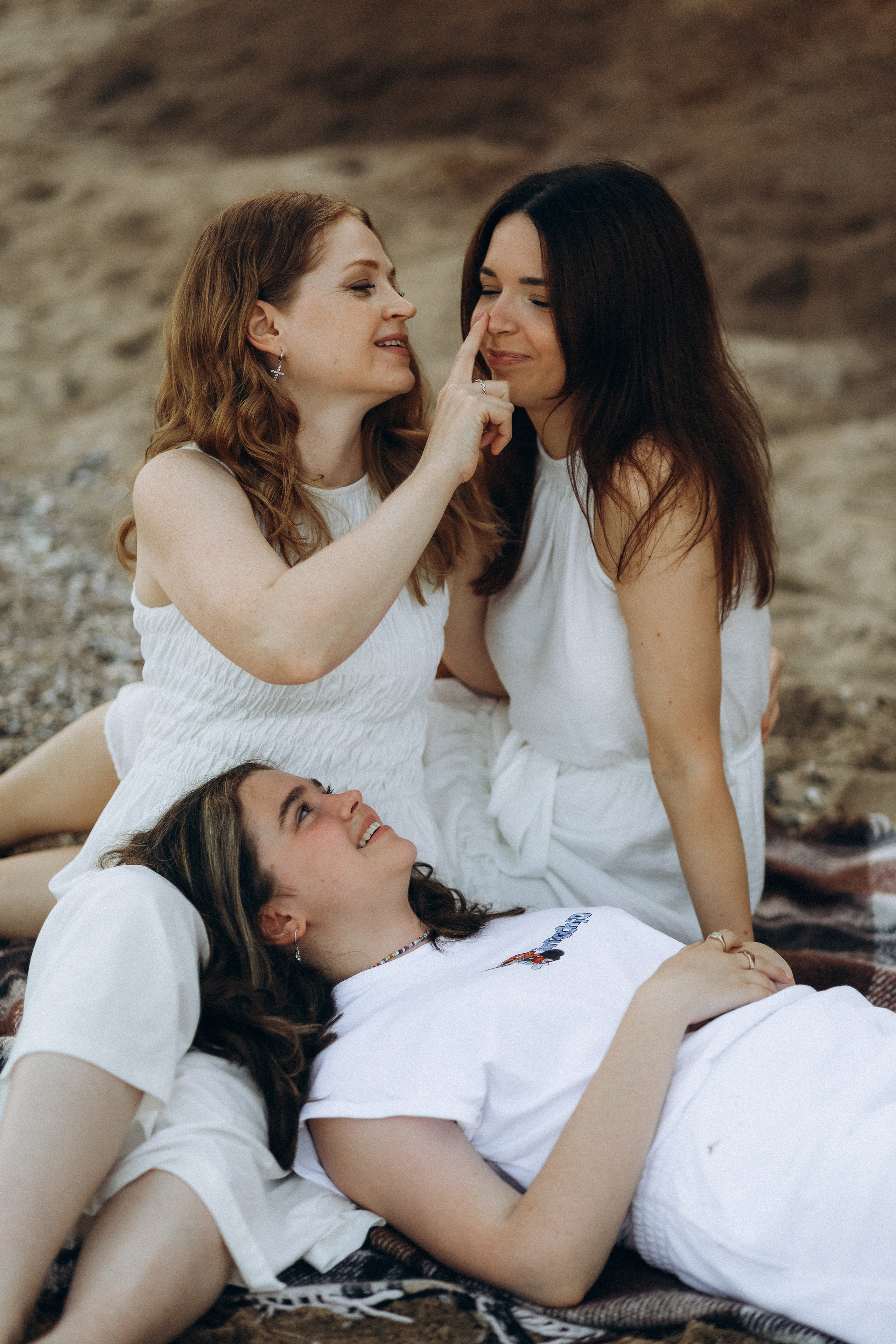 Family time. Wedding Photographer Toronto