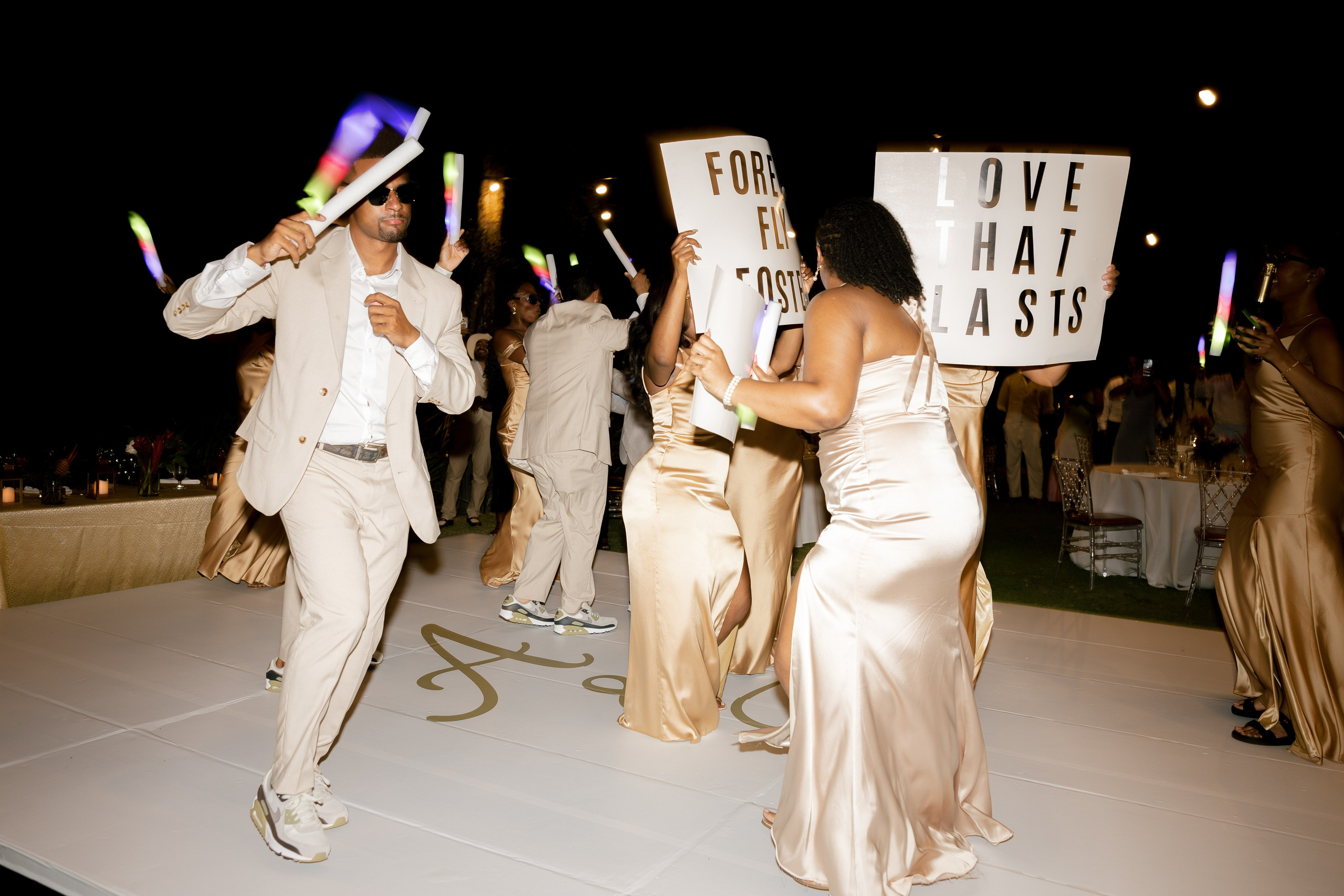 Ashley&Matt (Costa Rica). Wedding Photographer Toronto