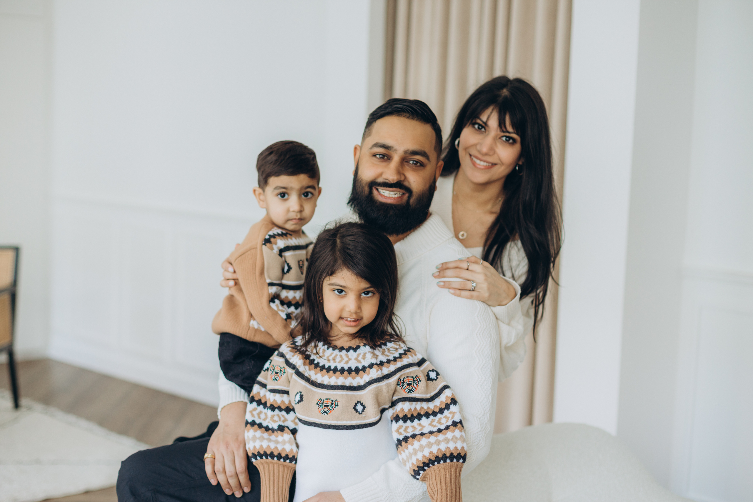 Family session. Wedding Photographer Toronto