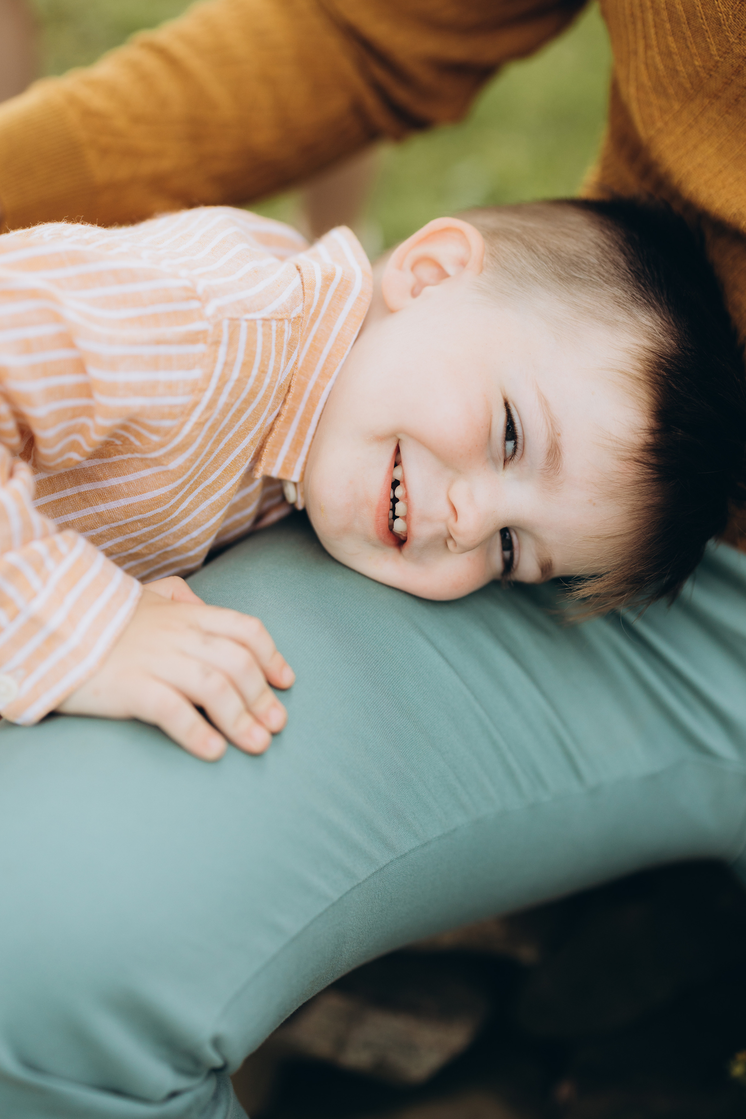 Fall family session. Wedding Photographer Toronto