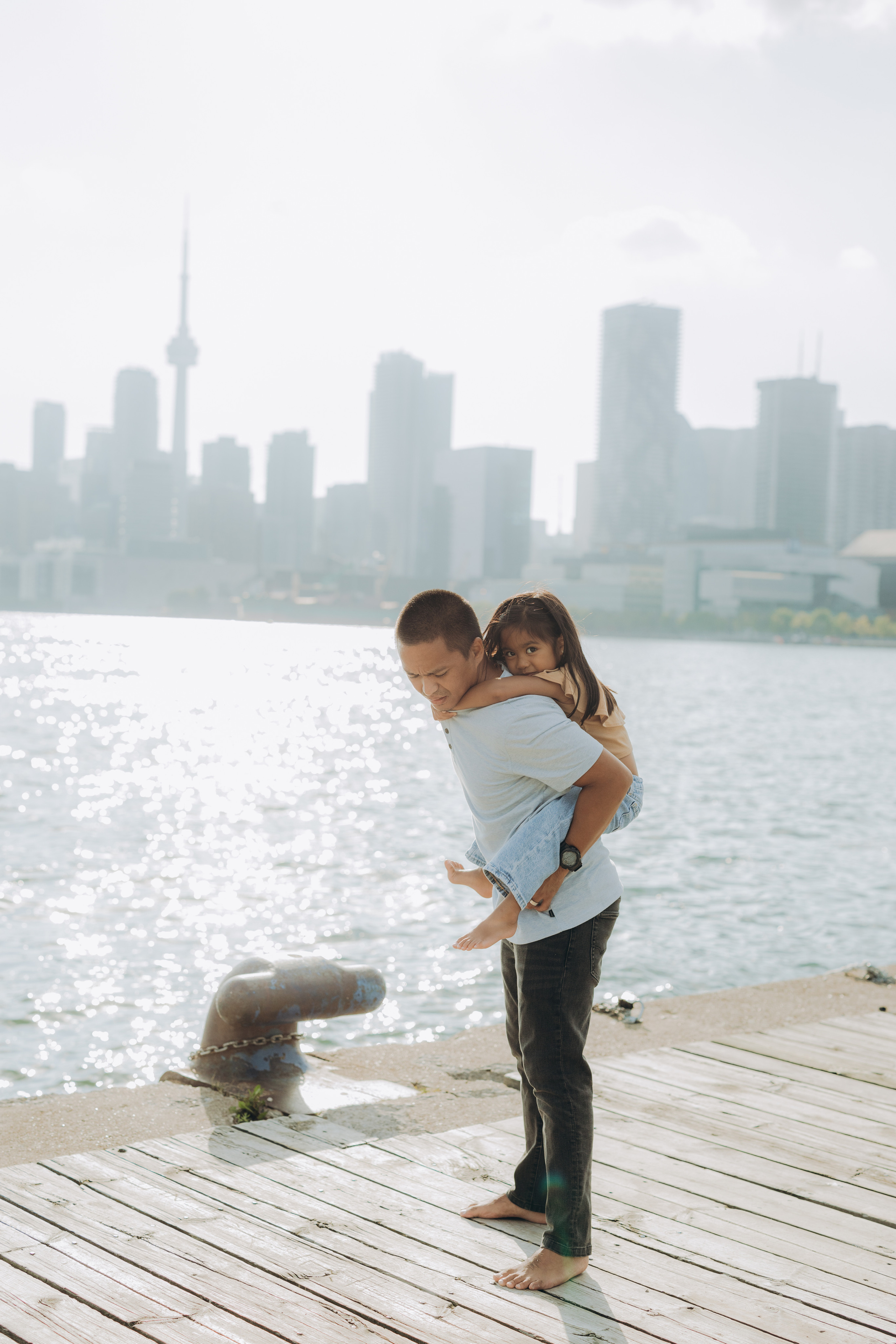 Family session in Toronto. Wedding Photographer Toronto