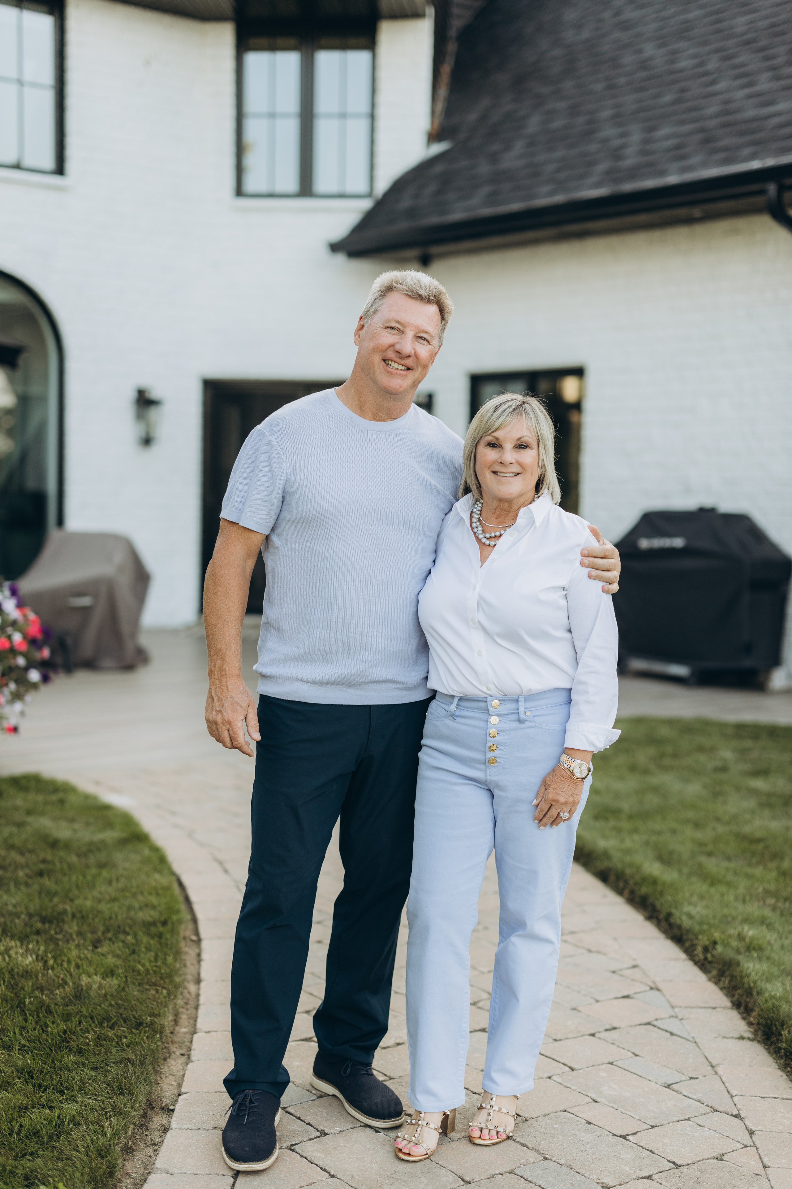 Family time. Wedding Photographer Toronto