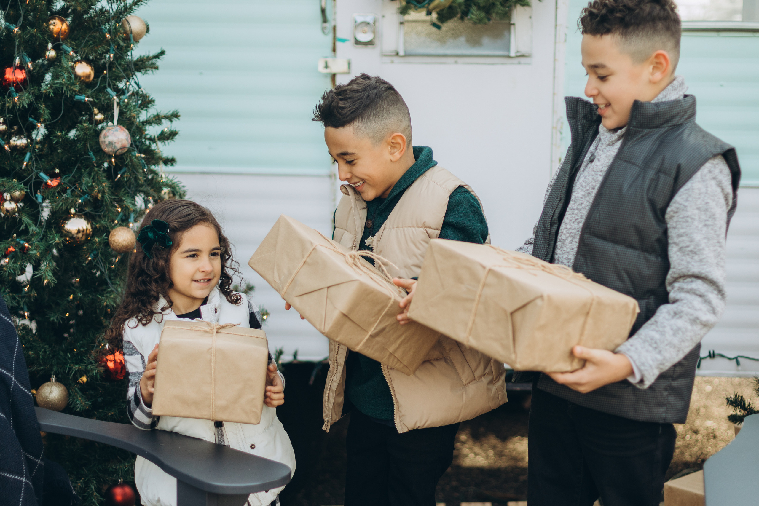 Christmas mini session. Wedding Photographer Toronto