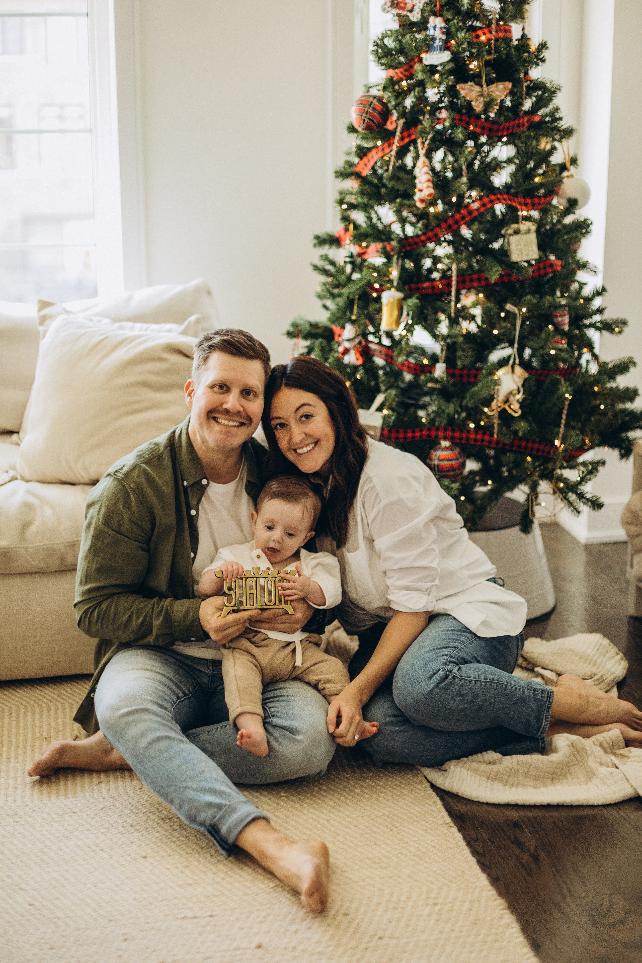 First Christmas. Wedding Photographer Toronto