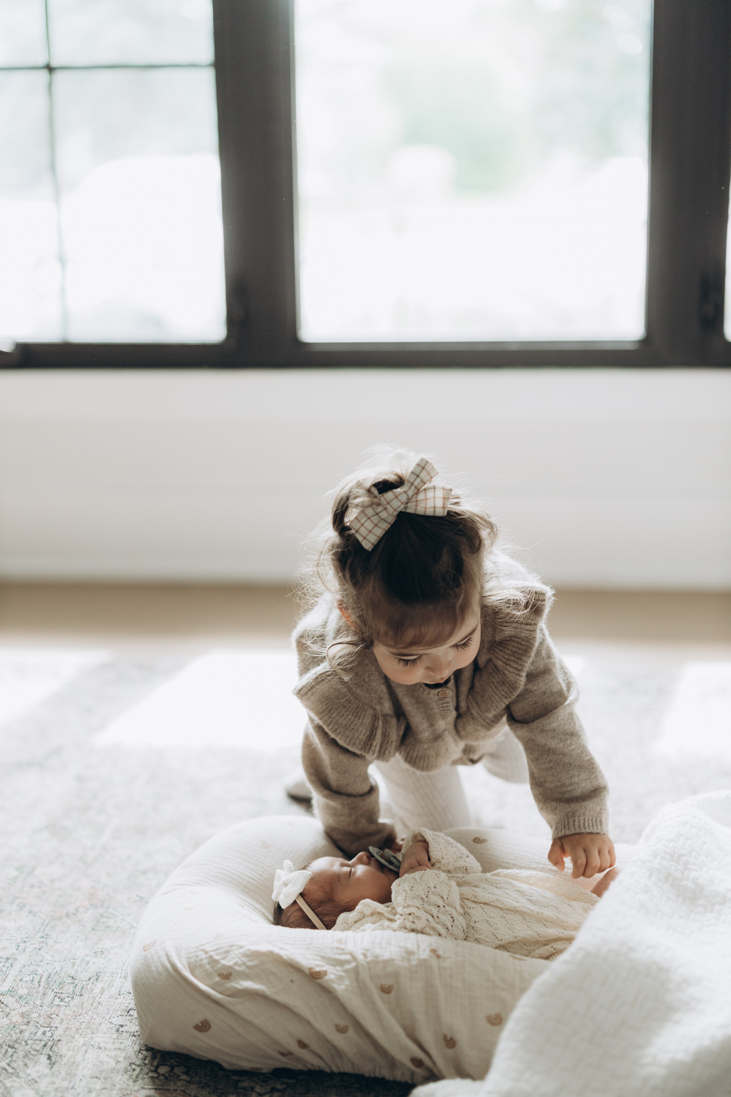 Newborn/family photo session. Wedding Photographer Toronto