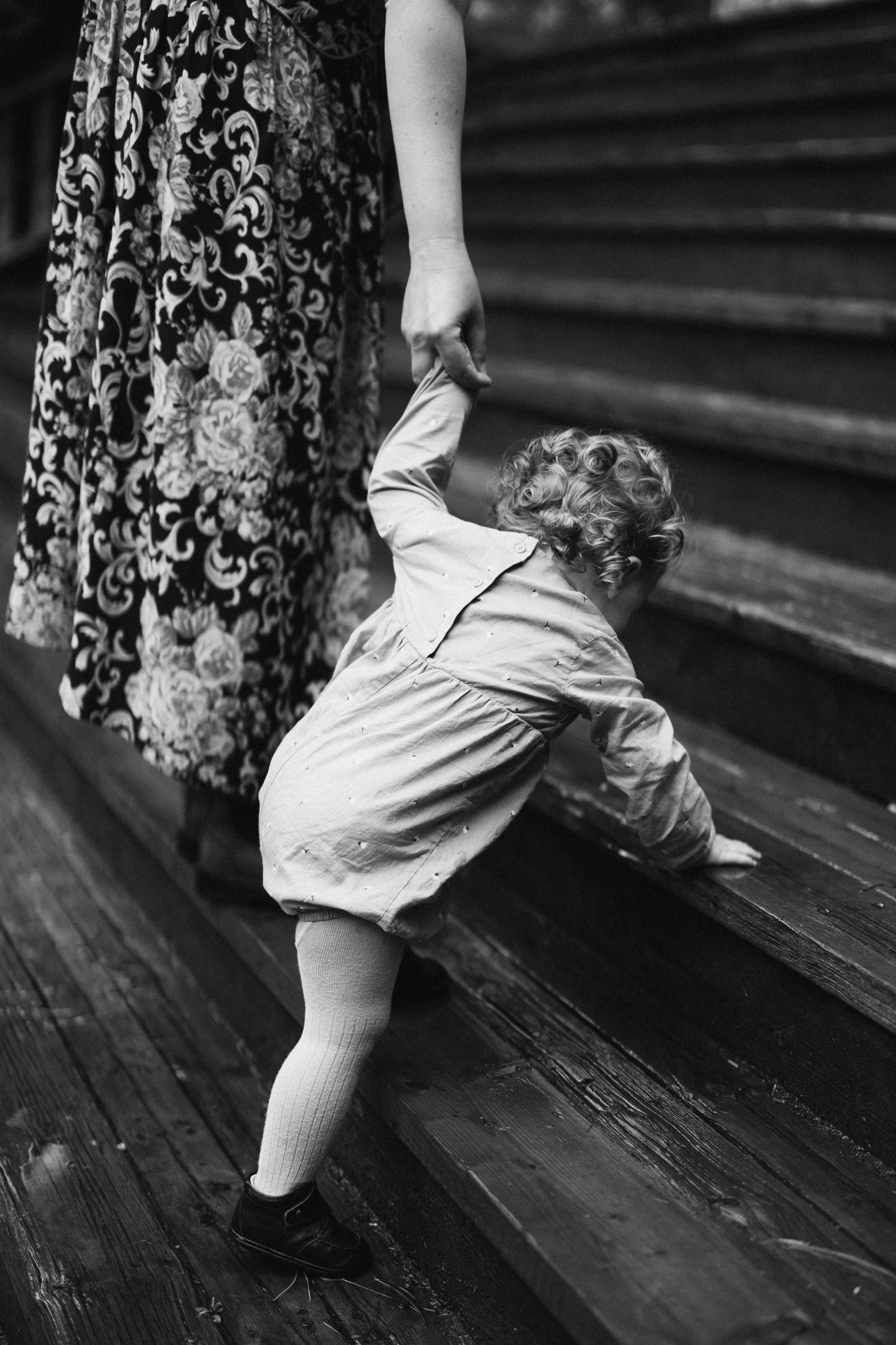 Under the rain. Wedding Photographer Toronto