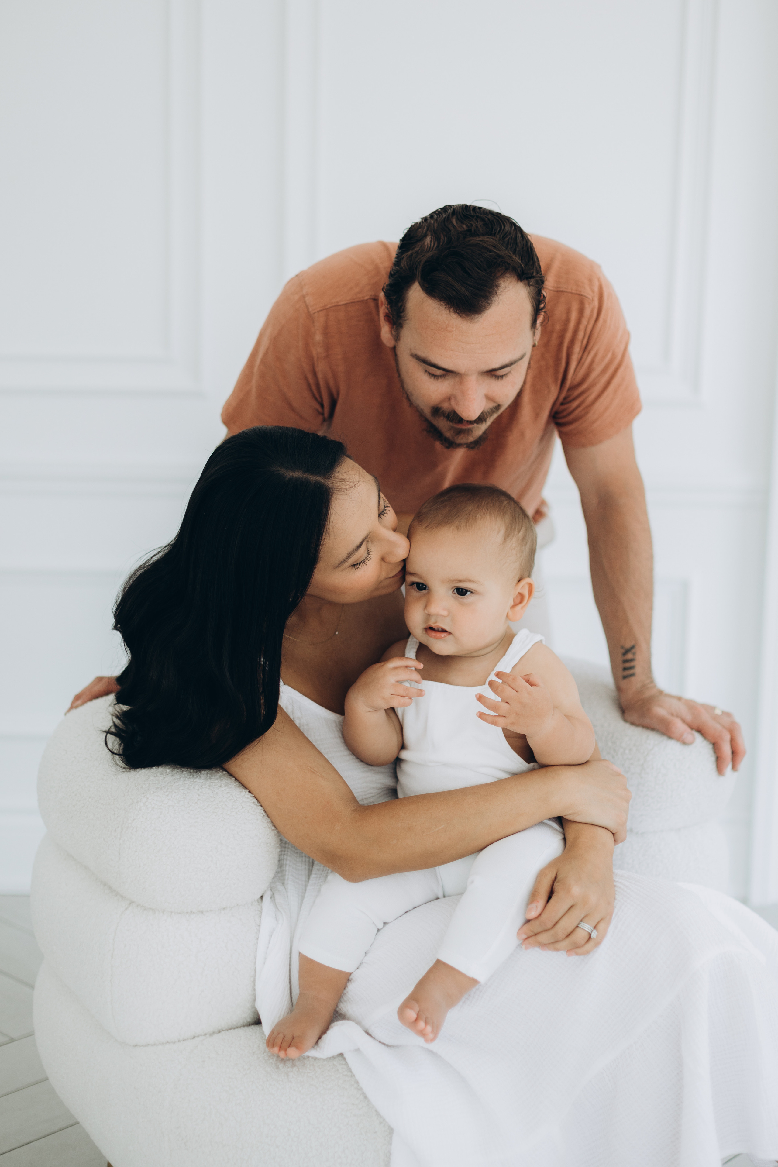 Cake smash. Wedding Photographer Toronto