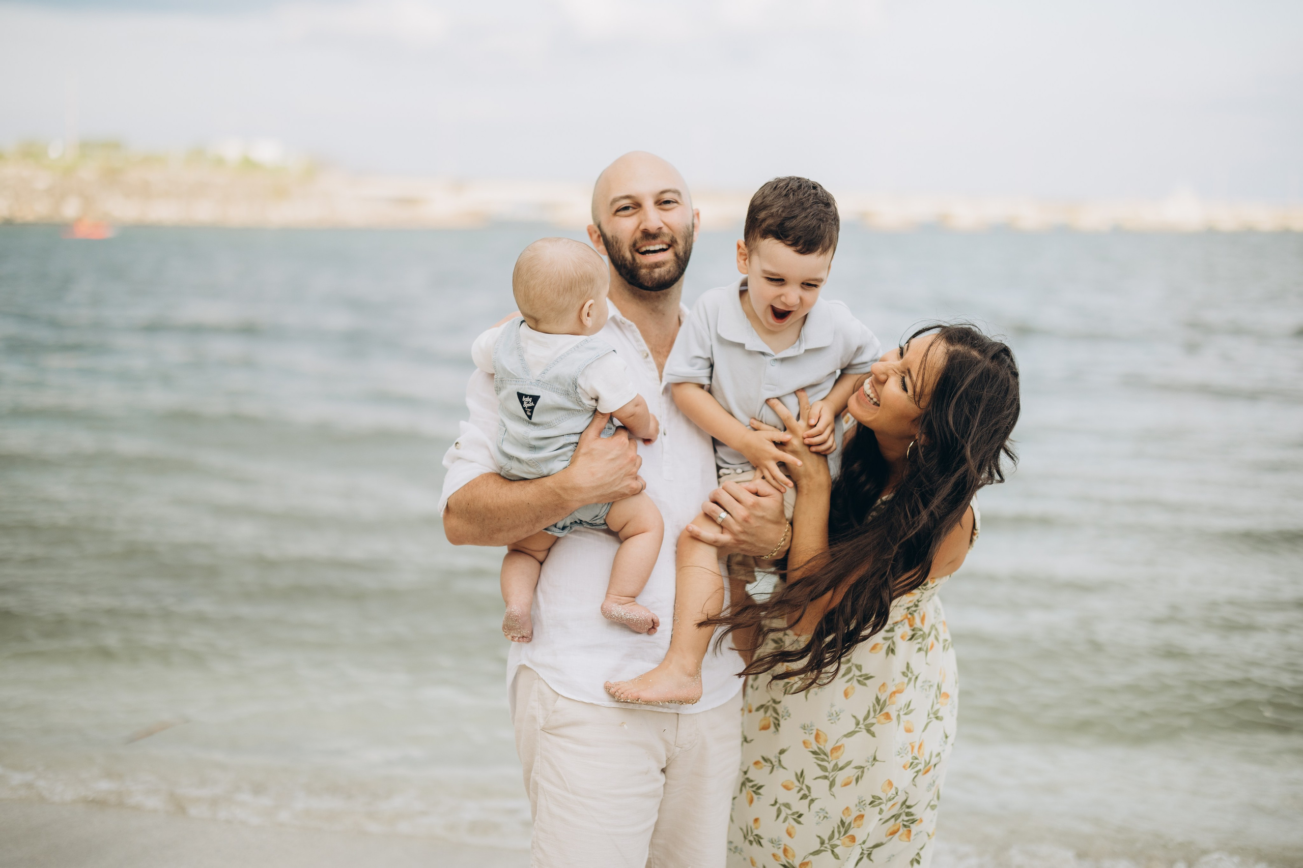 Beach photo session. Wedding Photographer Toronto