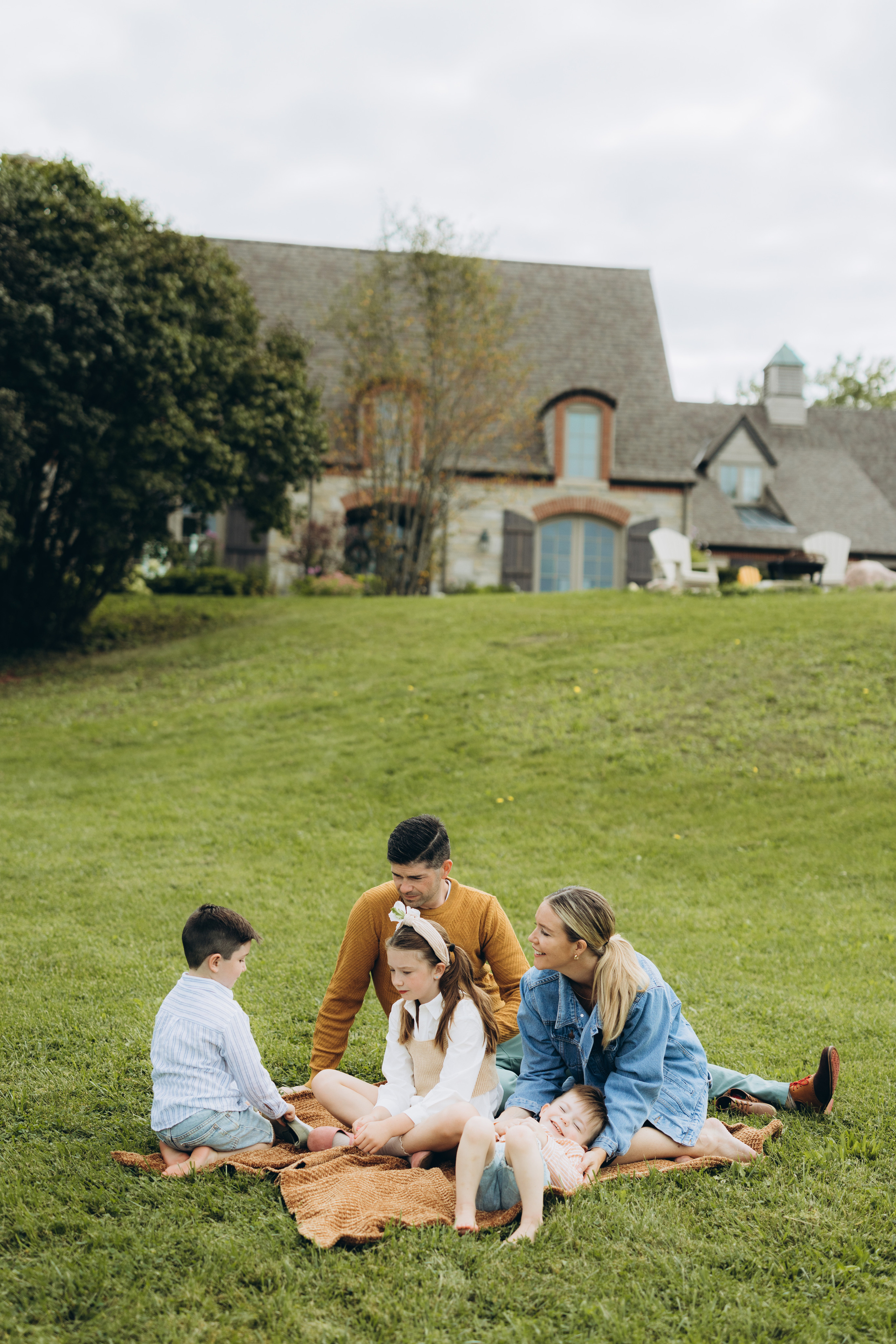 Fall family session. Wedding Photographer Toronto