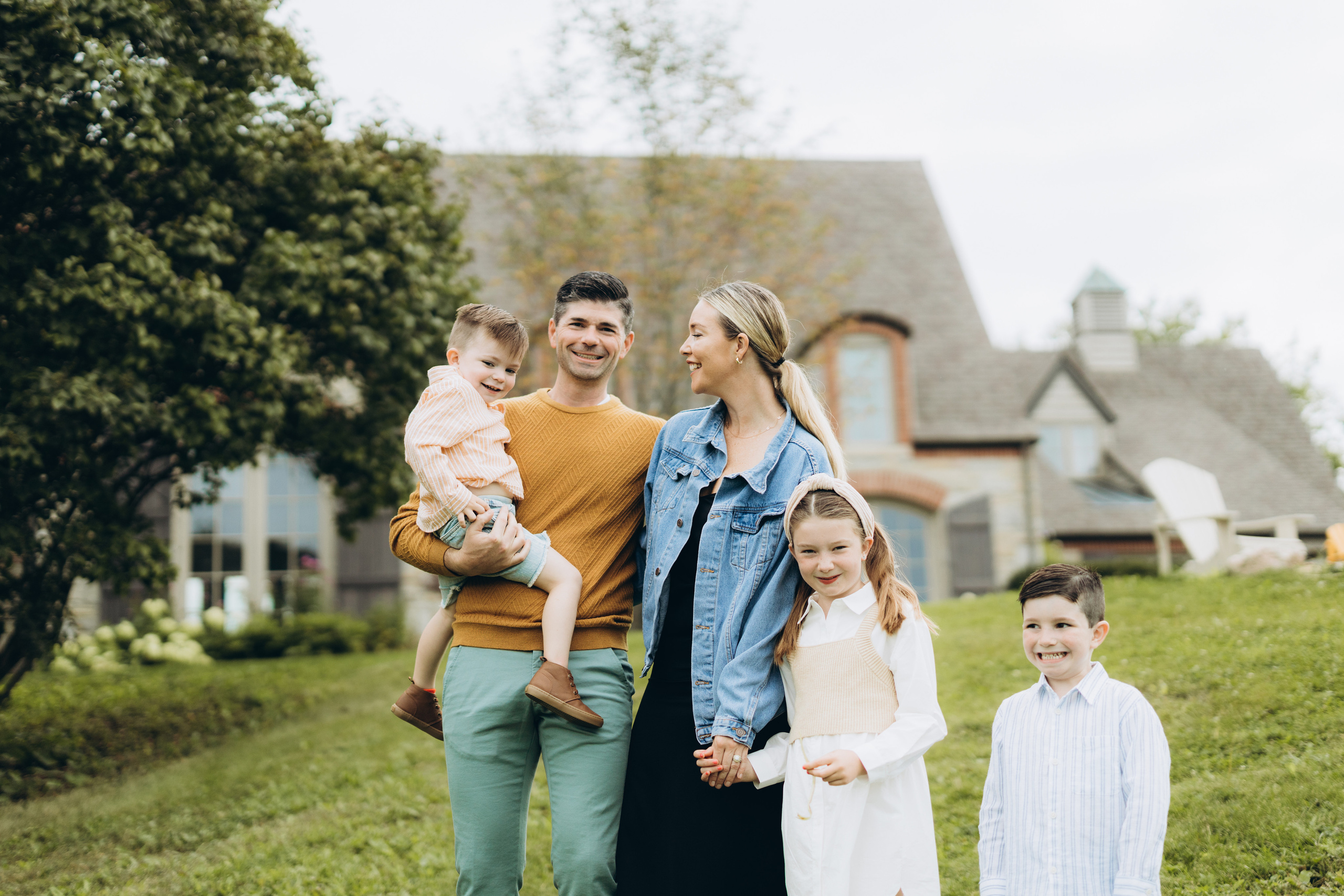 Fall family session. Wedding Photographer Toronto