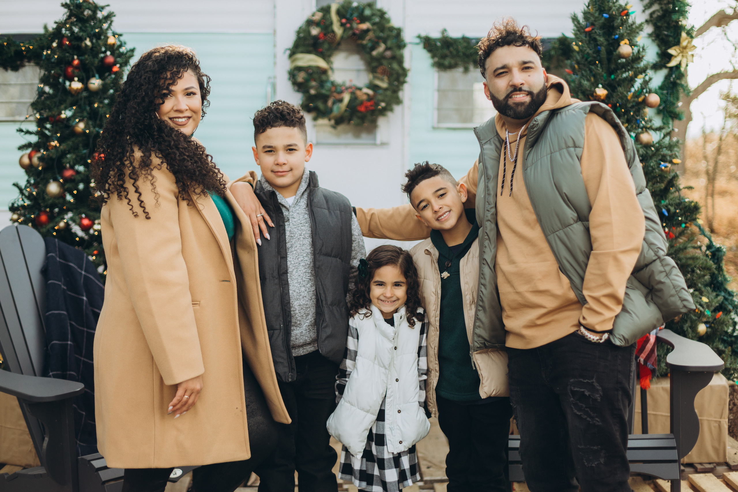 Christmas mini session. Wedding Photographer Toronto
