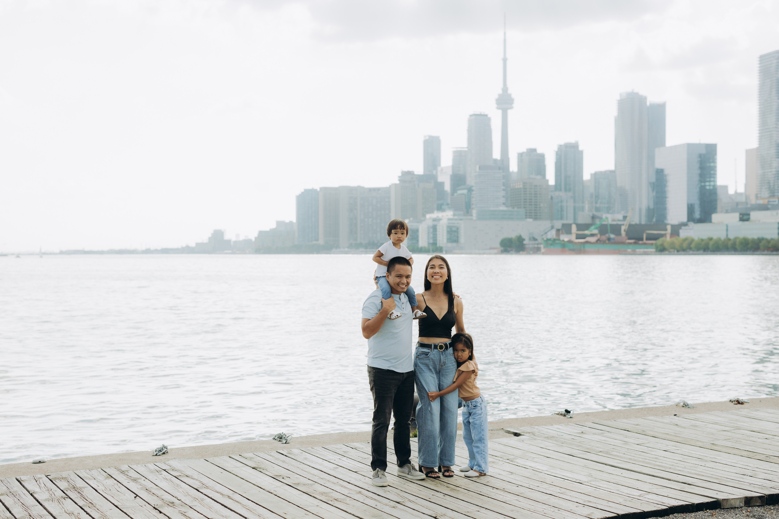 Family session in Toronto. Wedding Photographer Toronto