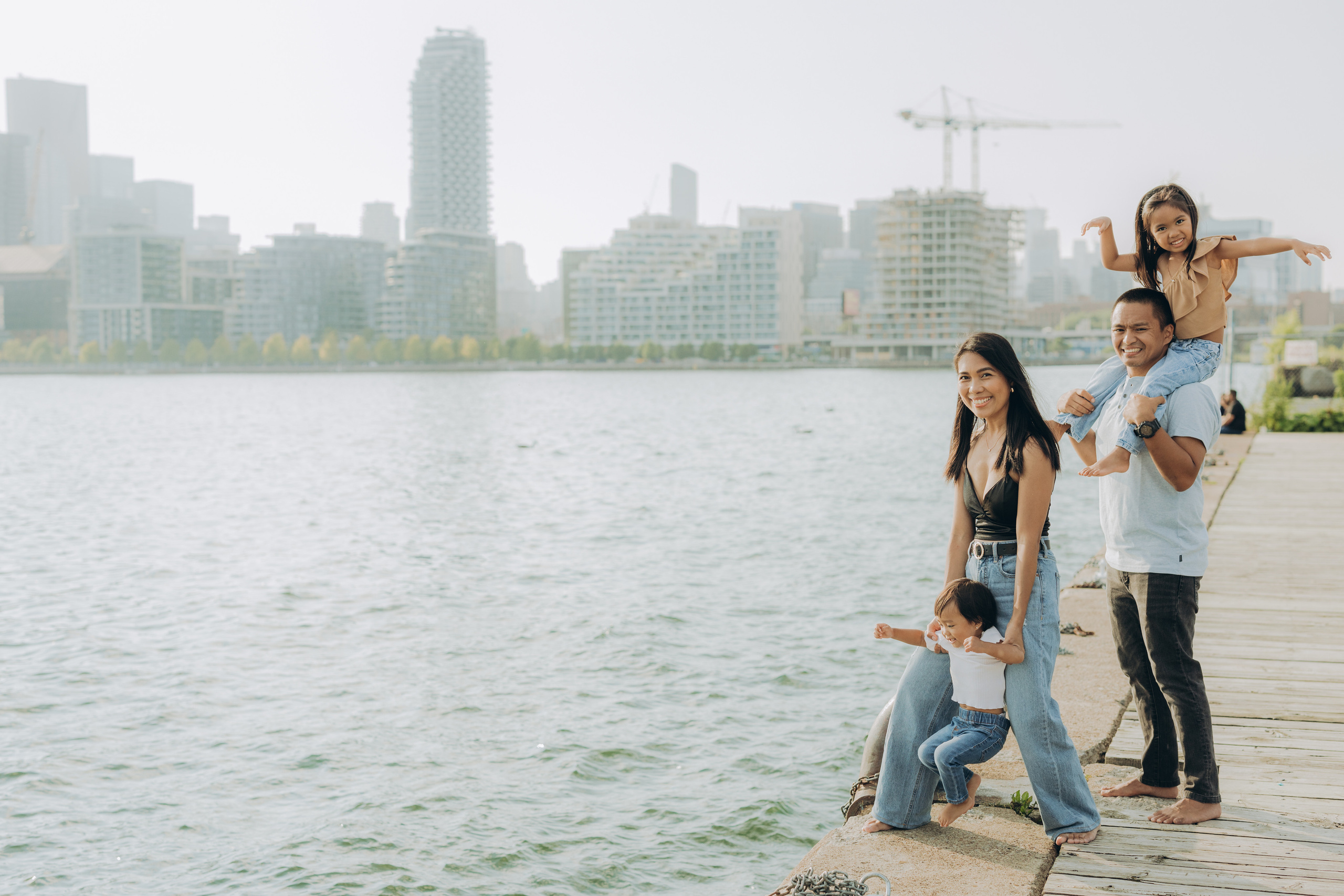 Family session in Toronto. Wedding Photographer Toronto