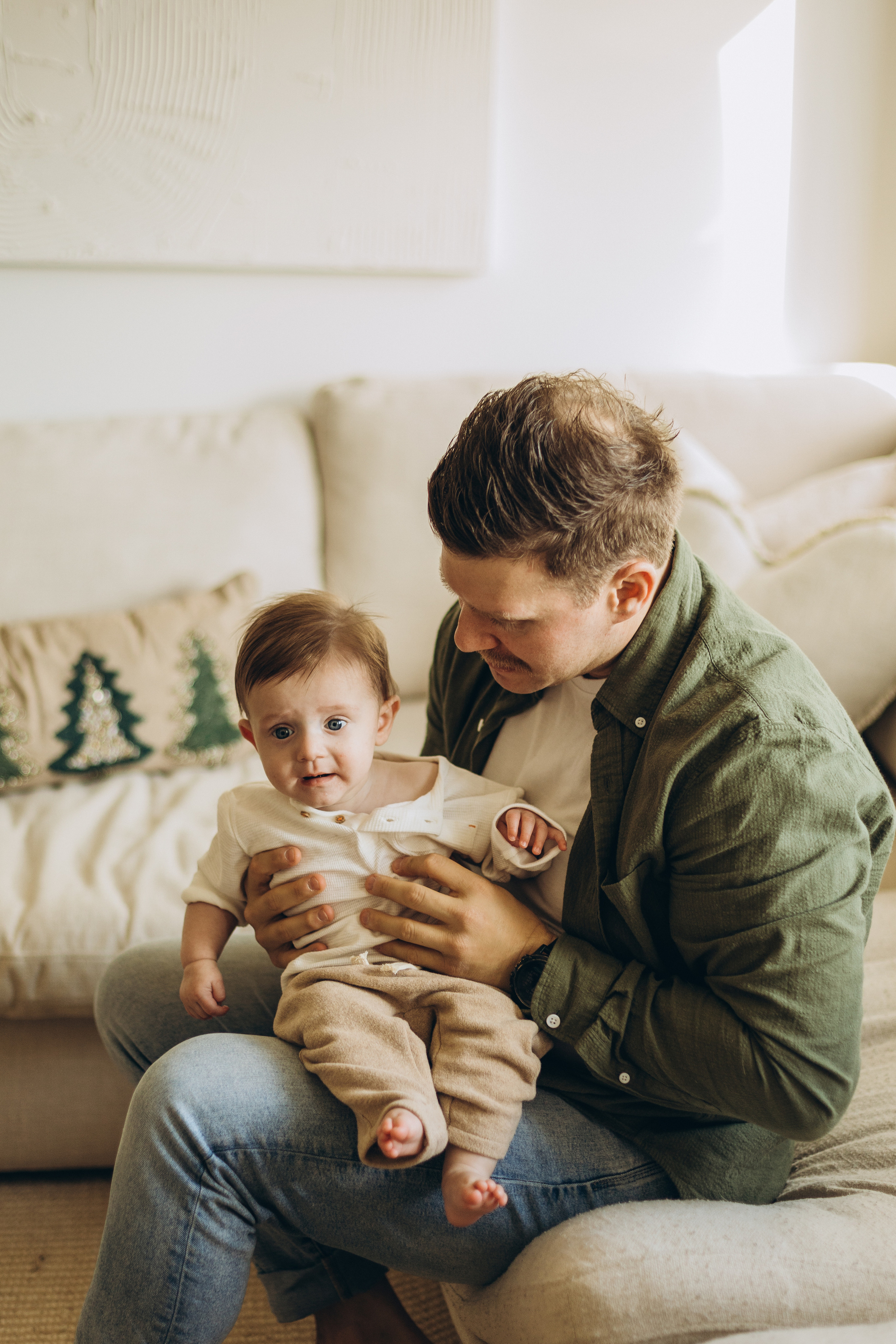 First Christmas. Wedding Photographer Toronto