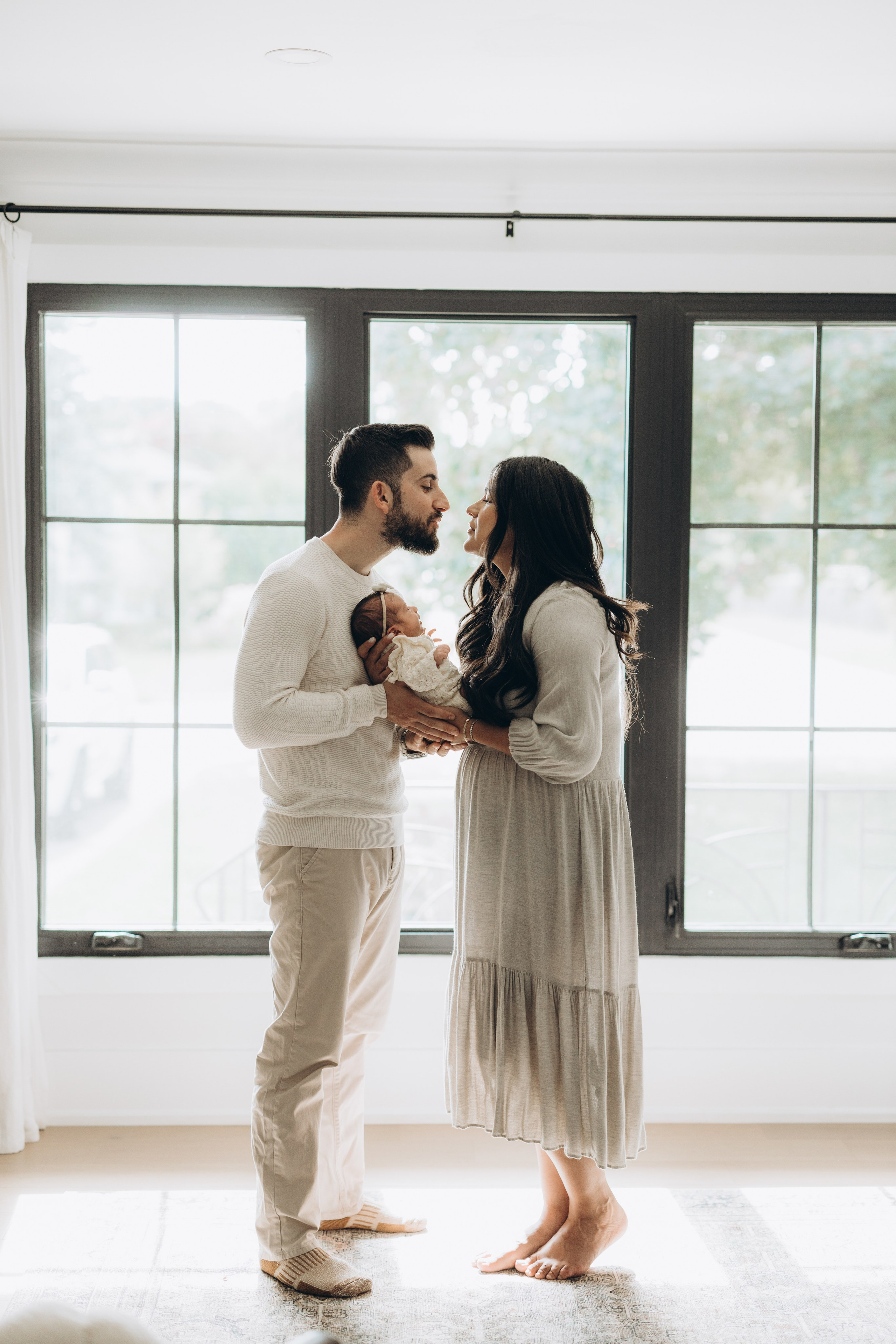 Newborn/family photo session. Wedding Photographer Toronto