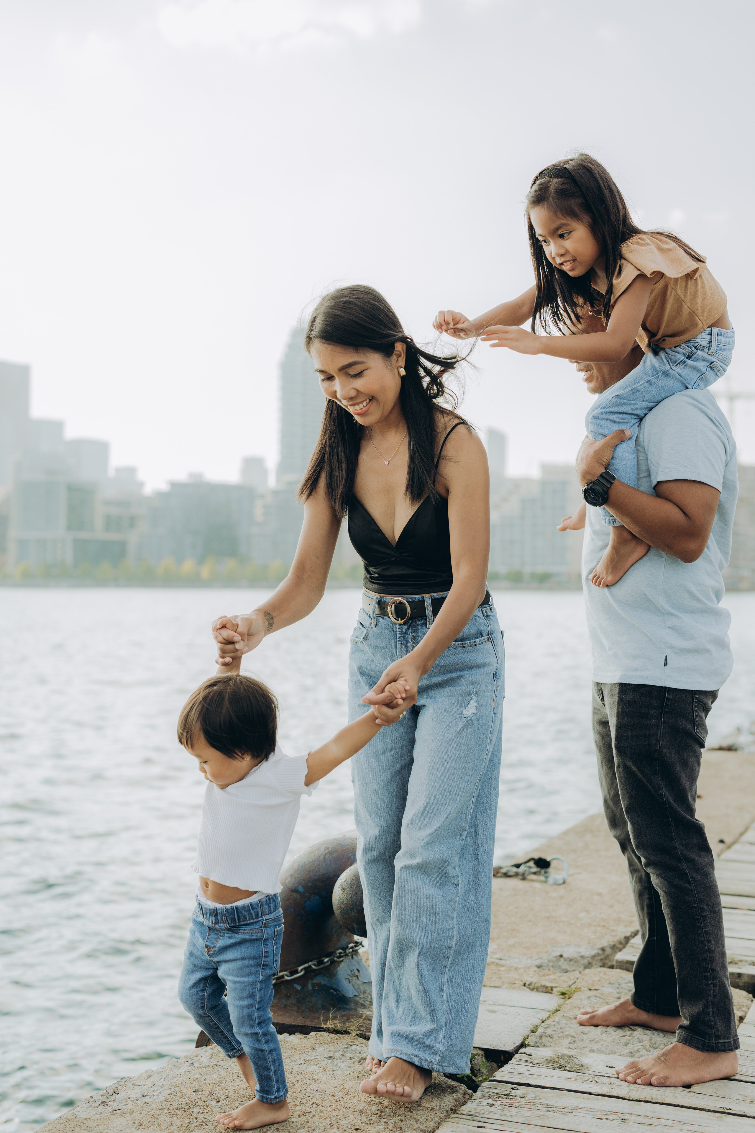 Family session in Toronto. Wedding Photographer Toronto