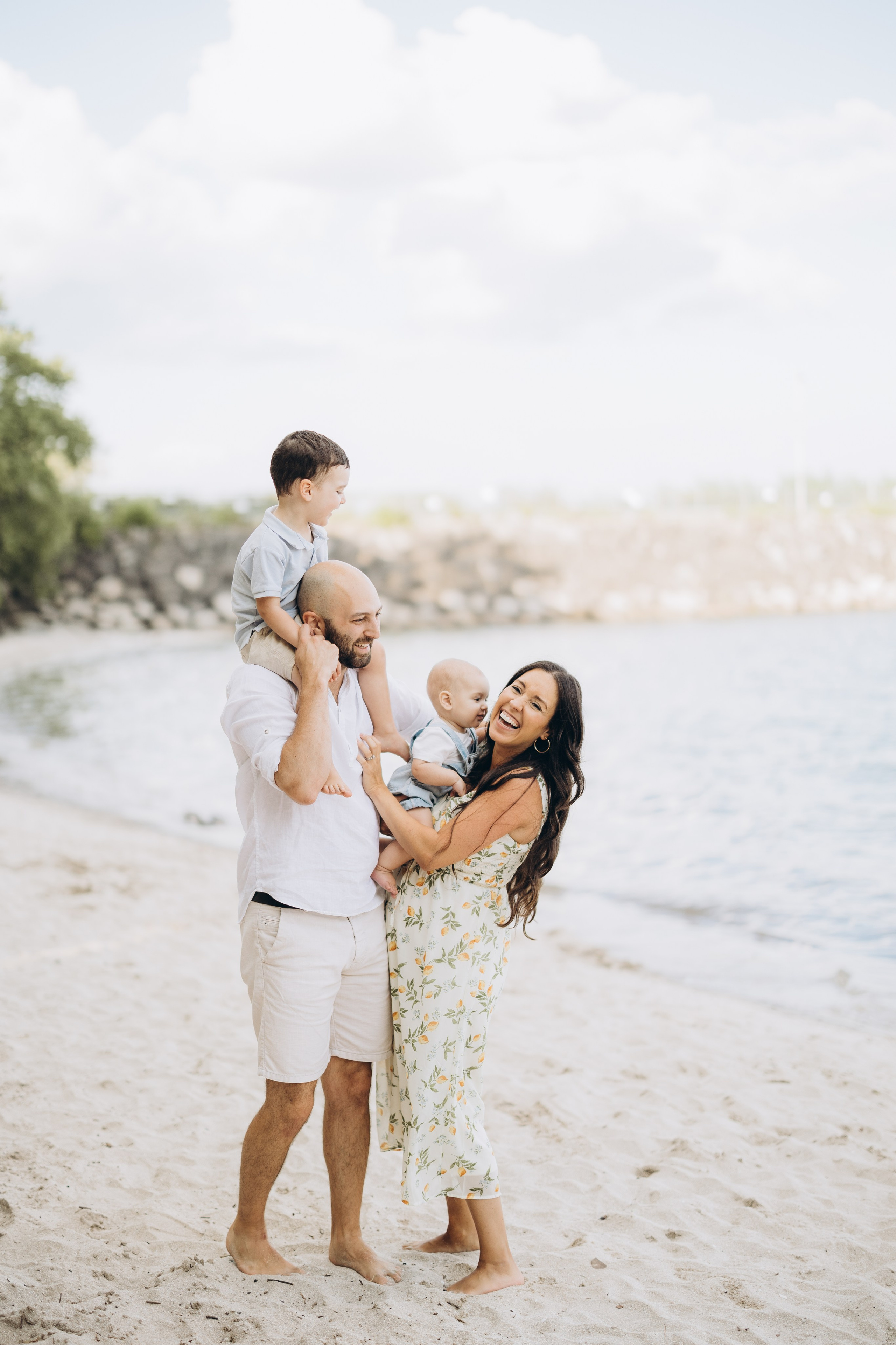 Beach photo session. Wedding Photographer Toronto