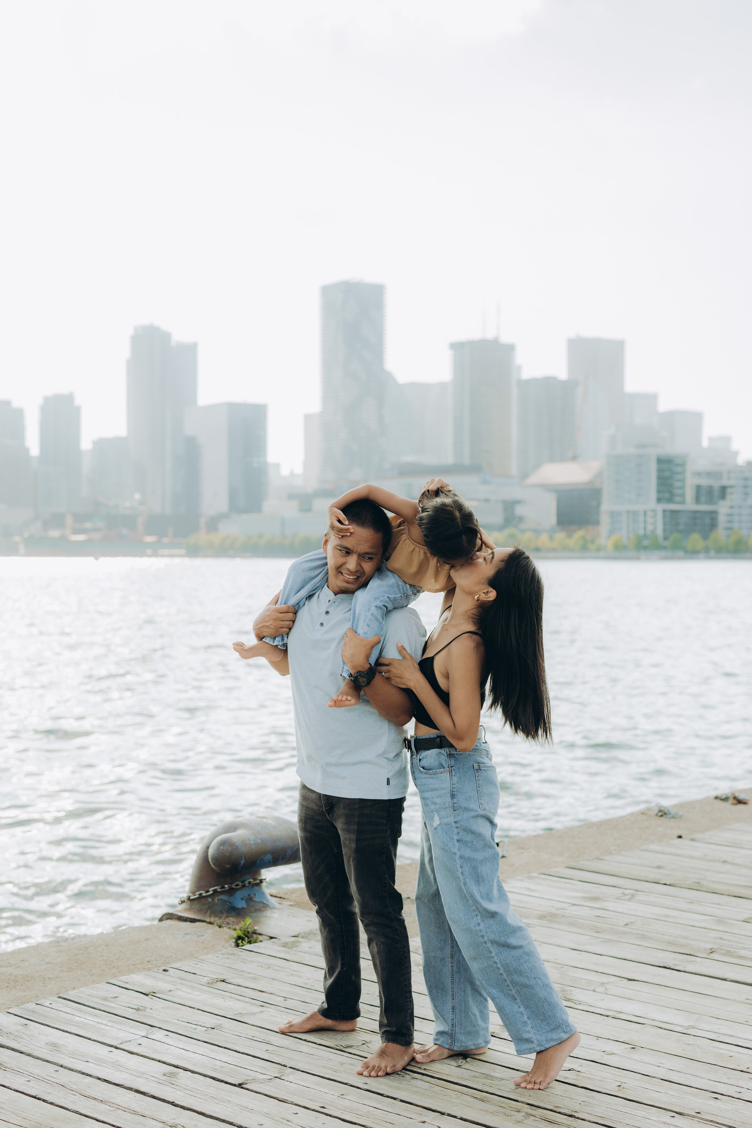 Family session in Toronto. Wedding Photographer Toronto
