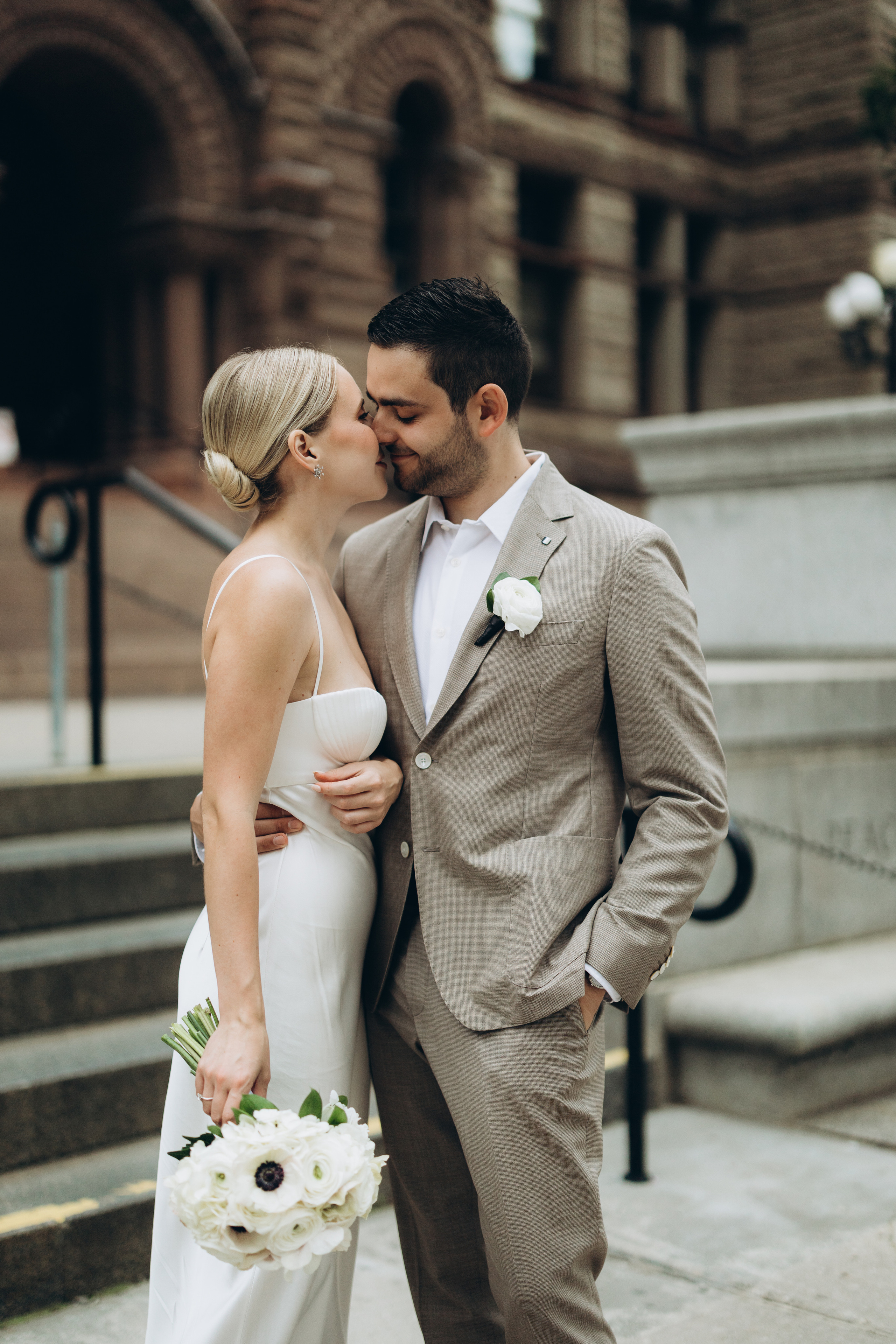 Elopement session. Wedding Photographer Toronto