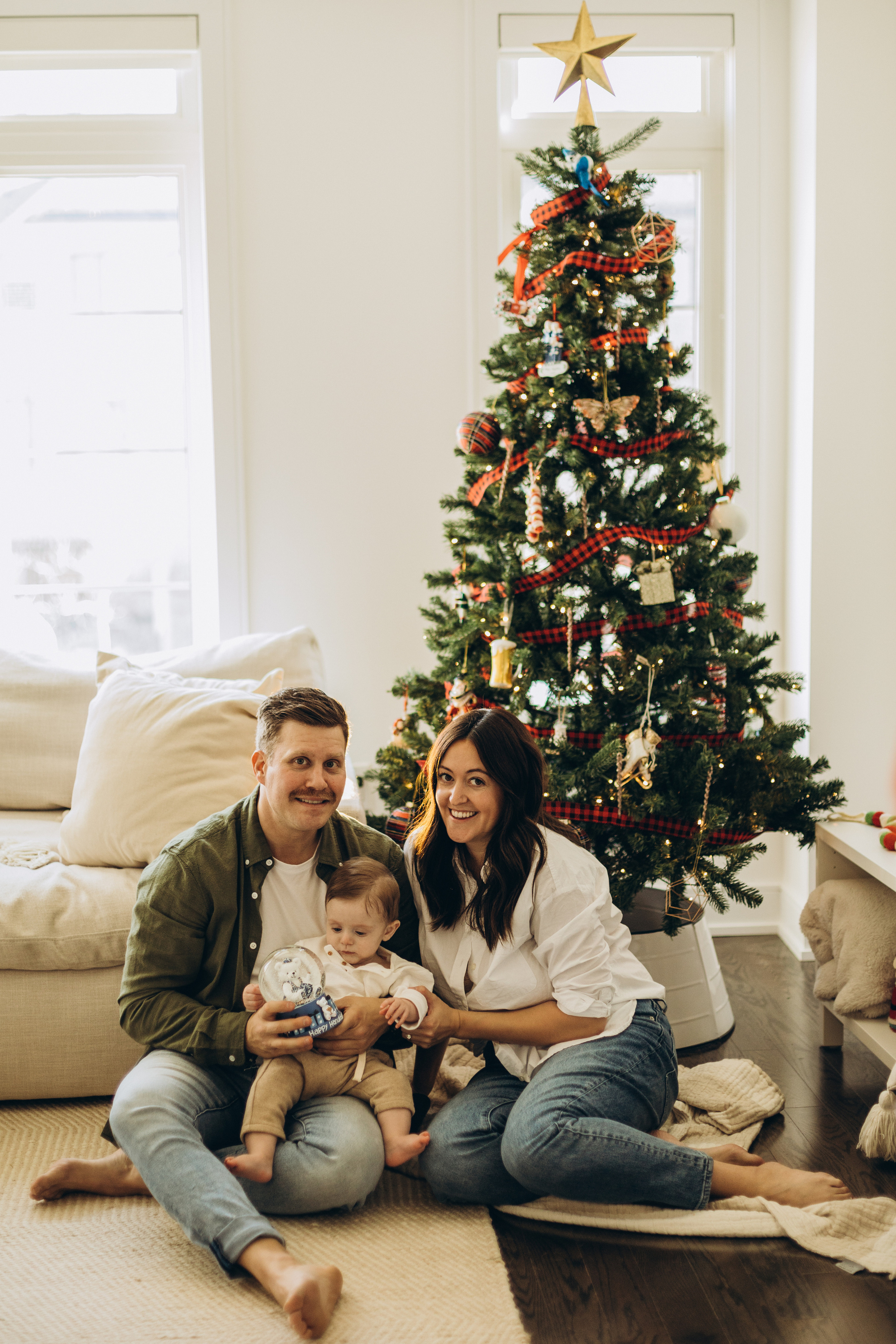 First Christmas. Wedding Photographer Toronto