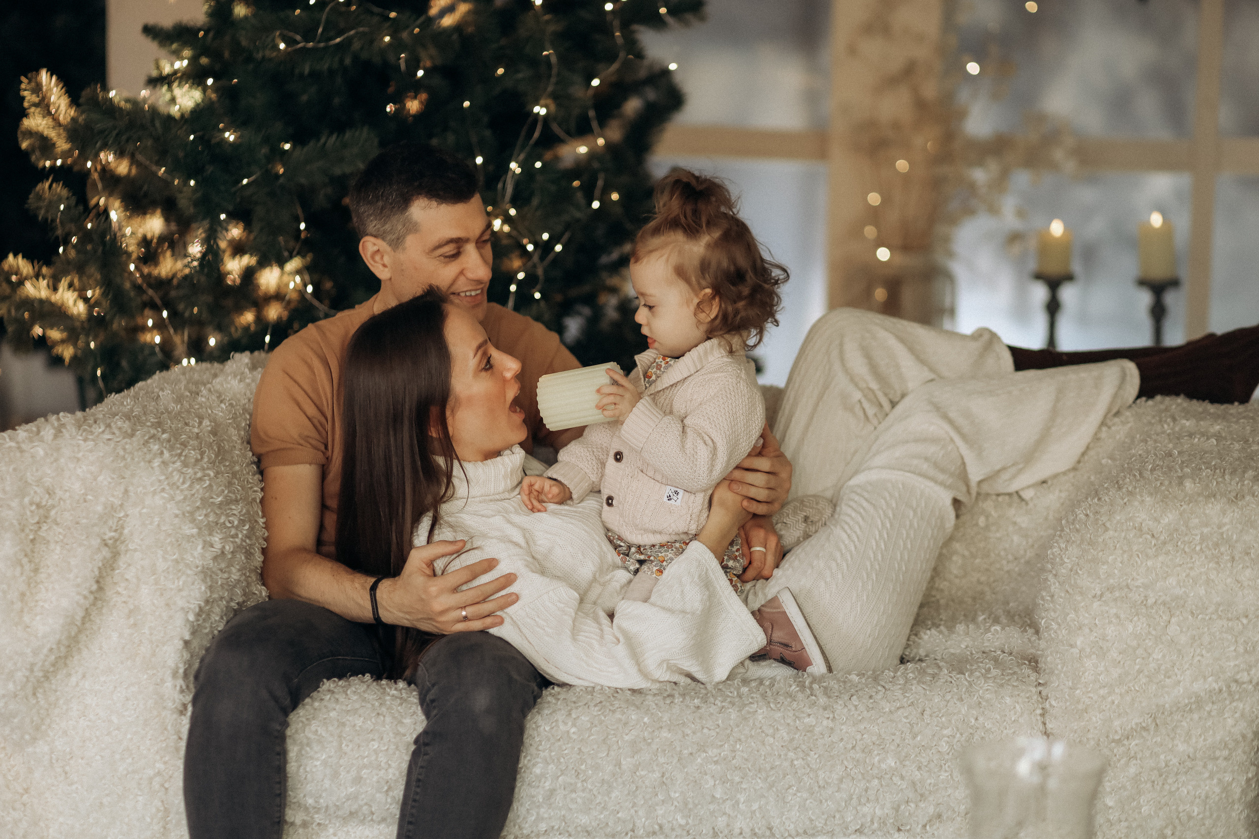 Cozy Christmas time!. Wedding Photographer Toronto