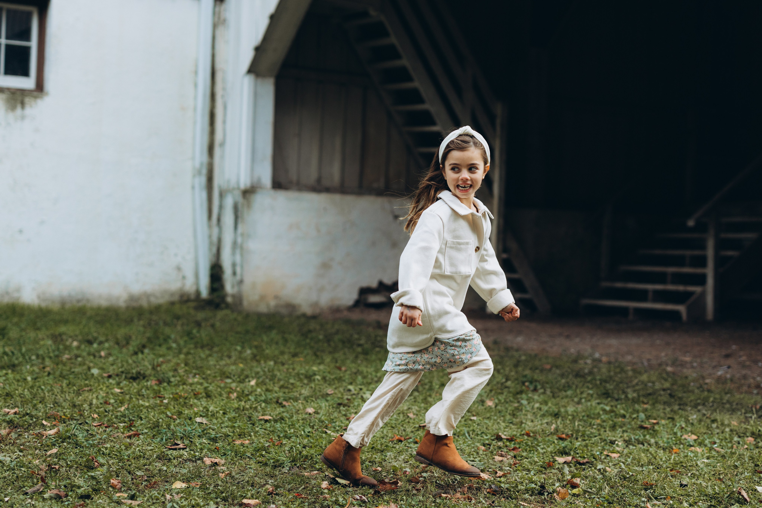 Scotsdale farm. Wedding Photographer Toronto