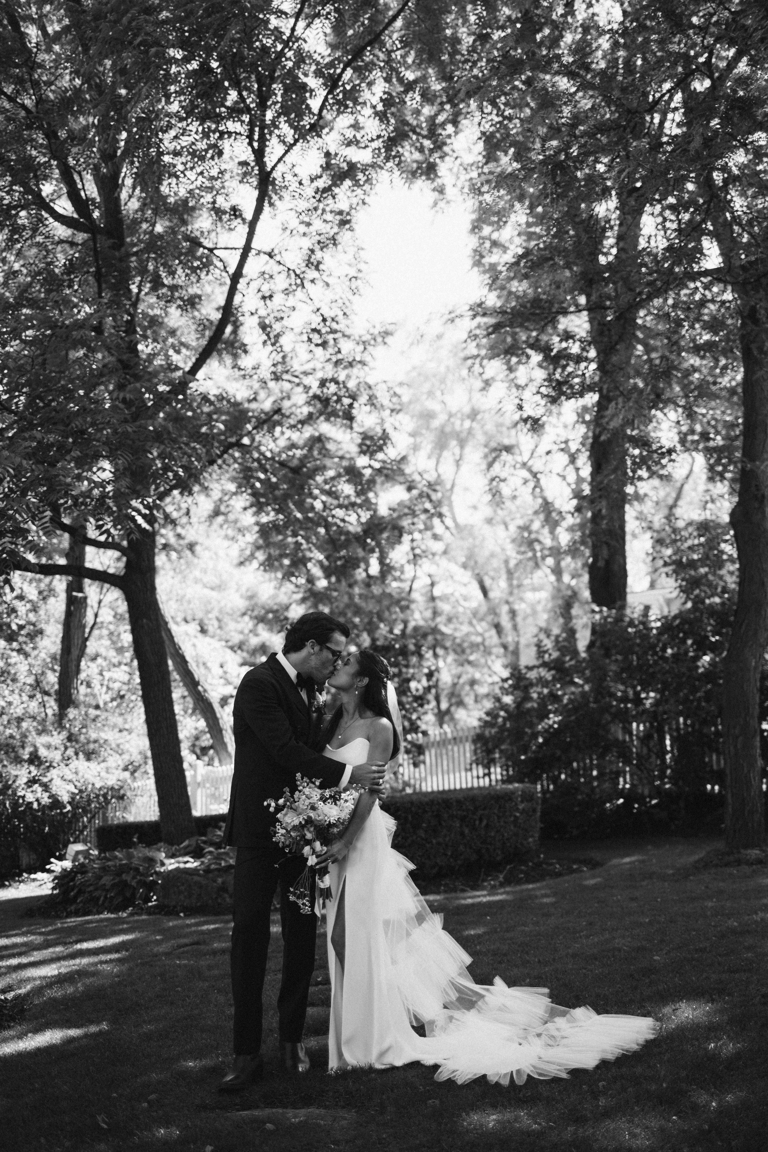 Olivia&Robbie. Wedding Photographer Toronto