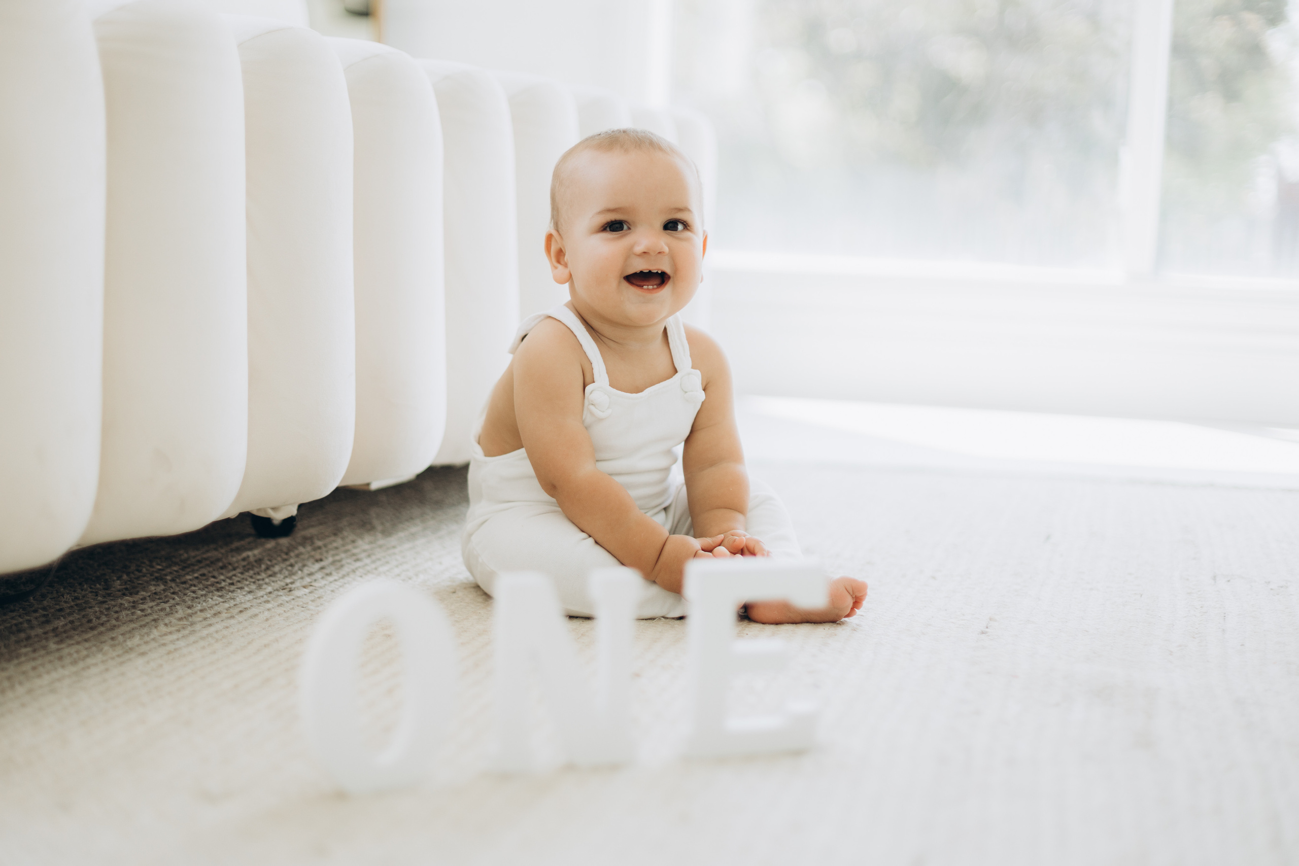 Cake smash. Wedding Photographer Toronto
